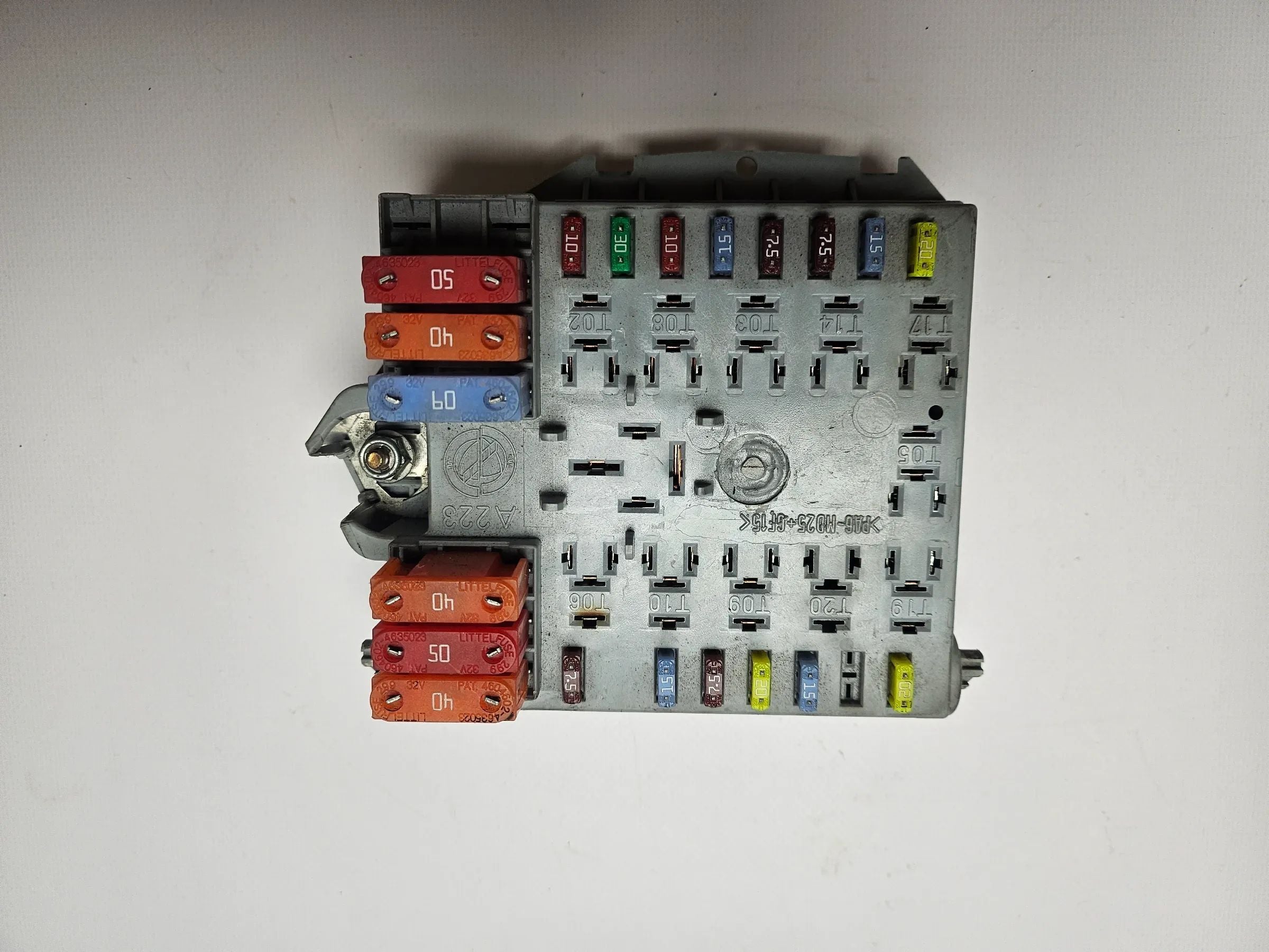 Boîtier à fusibles d'origine Alfa Romeo 147 1.9 JTD 937 51742420