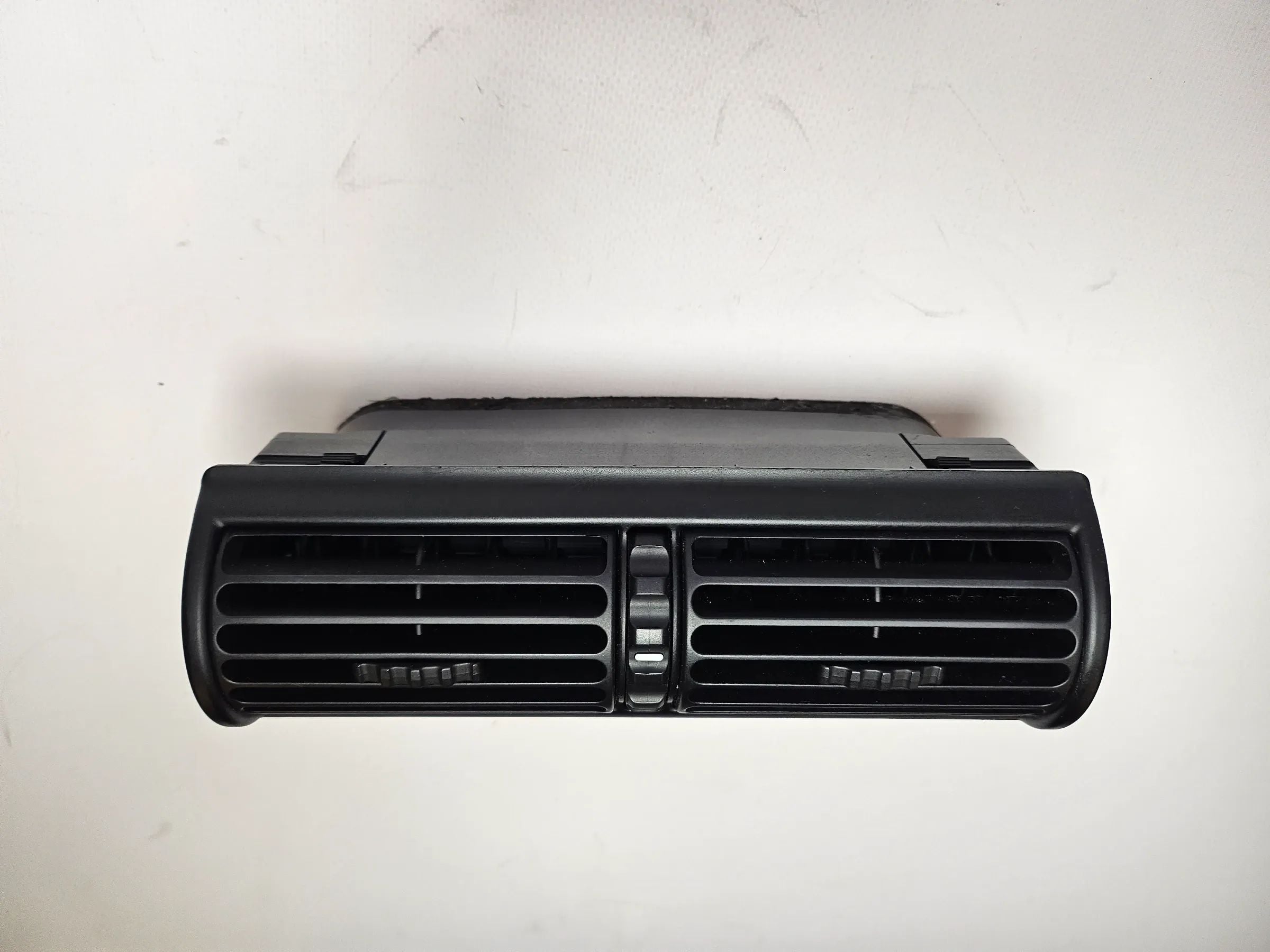 Orijinal BMW 3 Serisi E36 Hava Havalandırma Kapağı 8390216