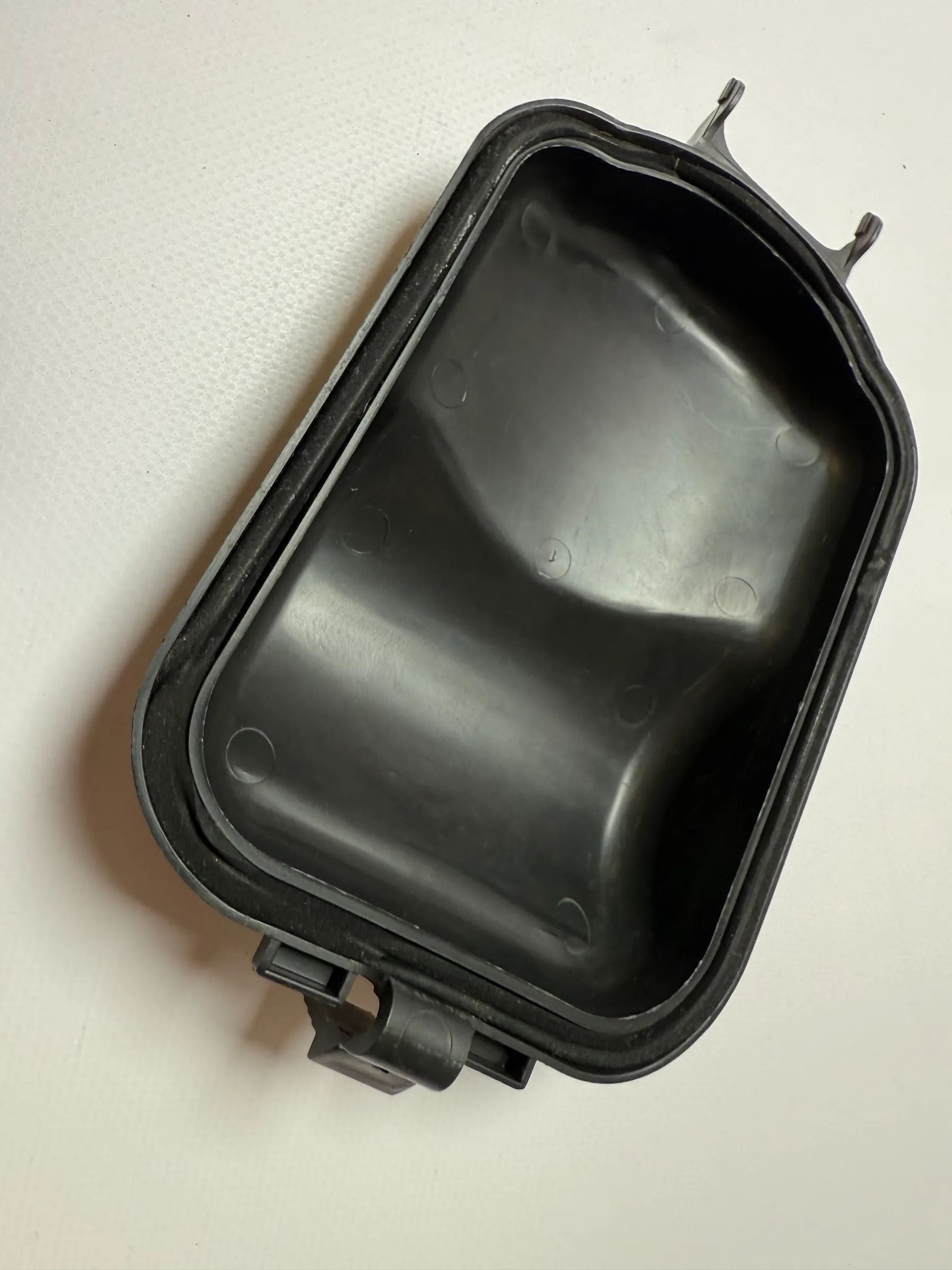 Oryginalna zaślepka reflektora Carello Renault Twingo C06 39100749