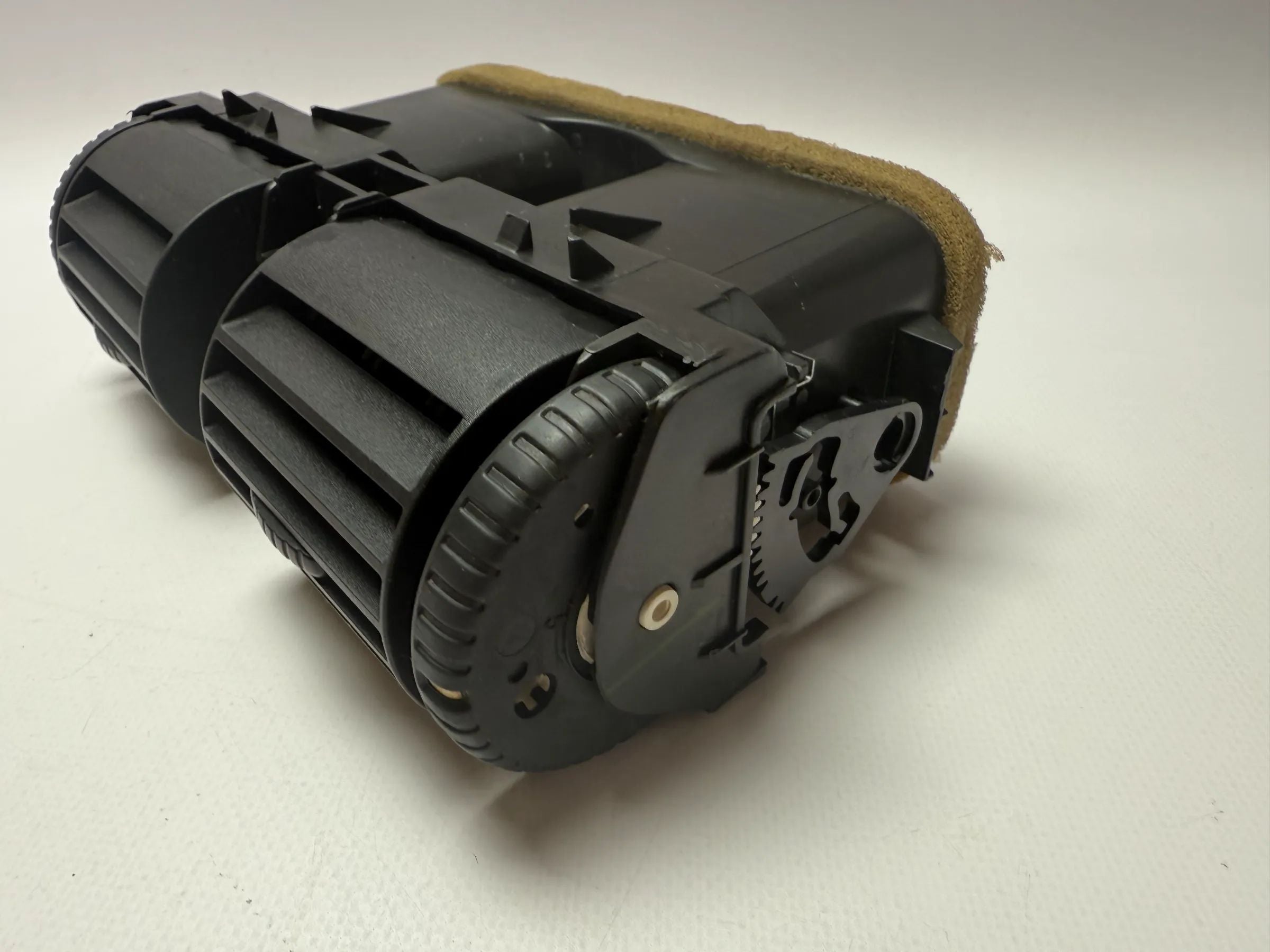 Originele Opel Astra G dubbele luchtrooster midden 90560344