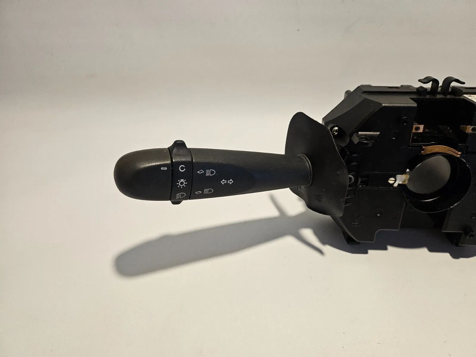 Manette de commande d'origine Alfa Romeo 147 1.9 JTD Année 01 735293308 / 08301450460