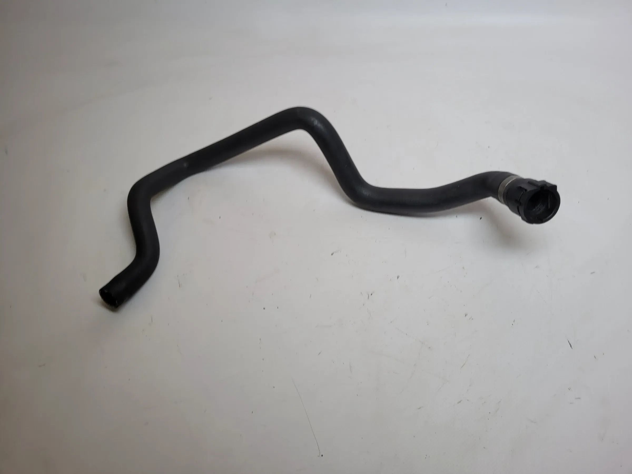 Original BMW 5er Touring E39 Kühlwasserschlauch 64.21-8378368