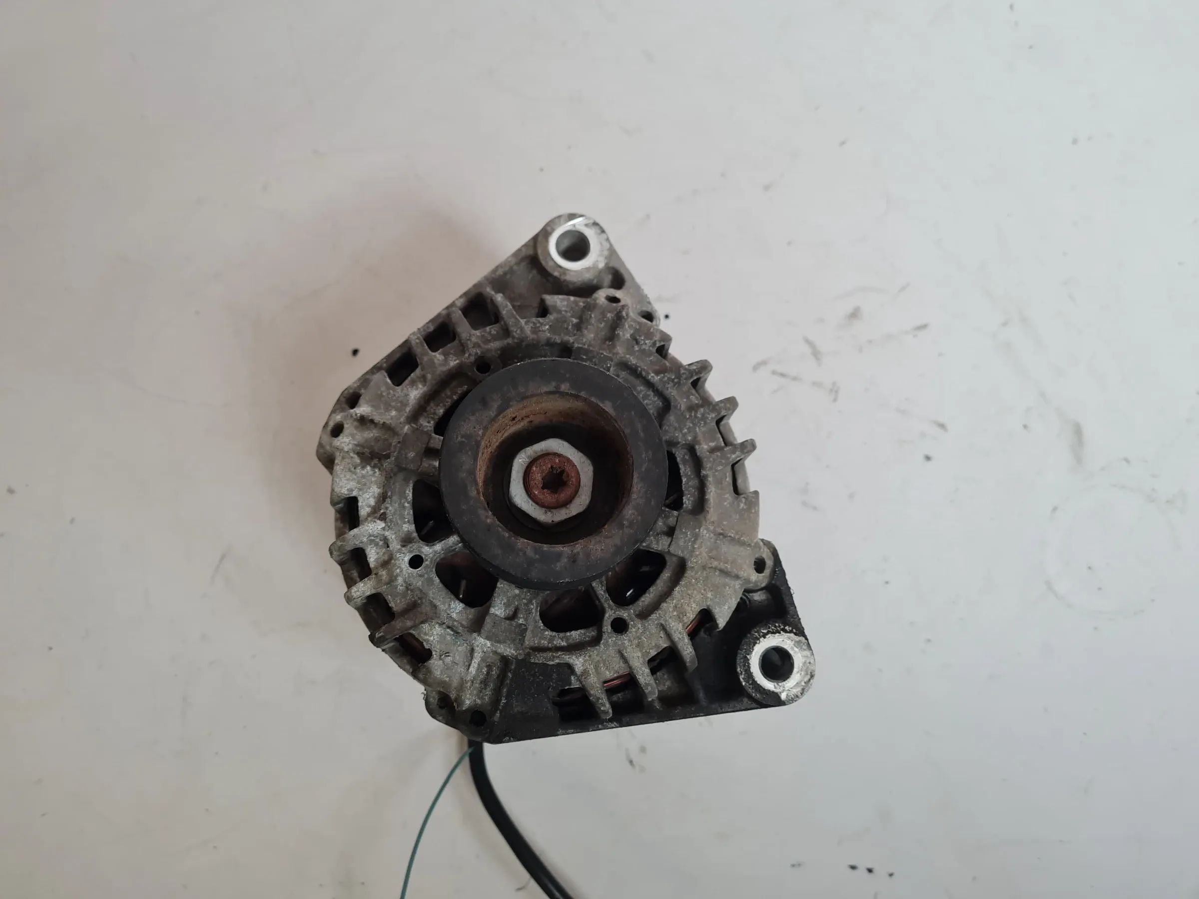 मूल मर्सिडीज़ C-क्लास CL203 लिच्टमाशिने जेनरेटर M111.955 A0111546802