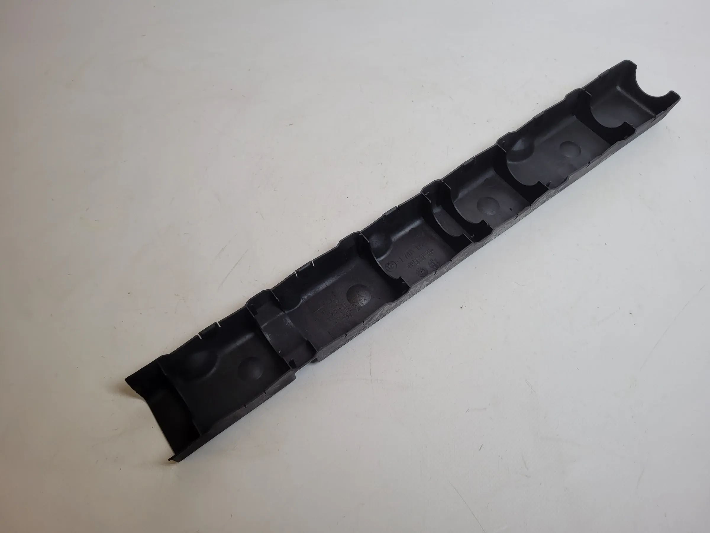 BMW 5er (E60/E61) Nockenwellen Abdeckung Blende 1740163 Original