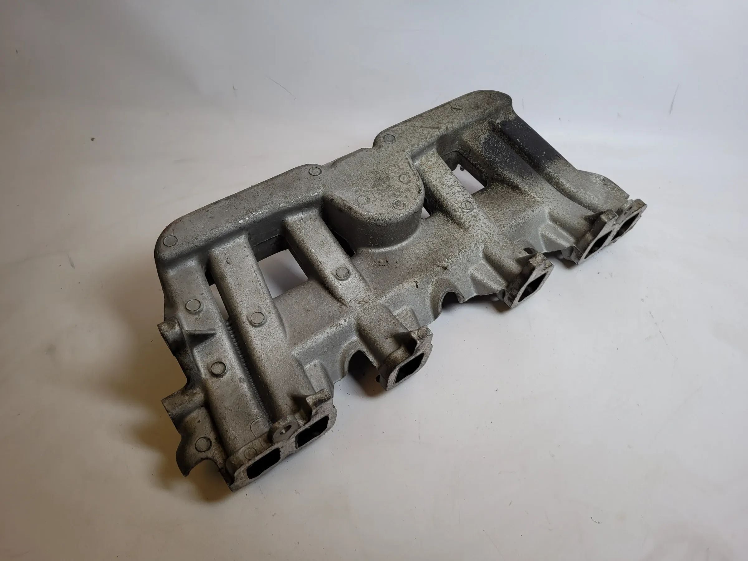 Jeep Cherokee / Wrangler 2 XJ/TJ Ansaugbrücke Ansaugkrümmer 33007067 Original
