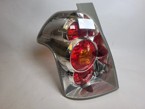 Toyota Corolla Verso Rückleuchte Links E410173 Original