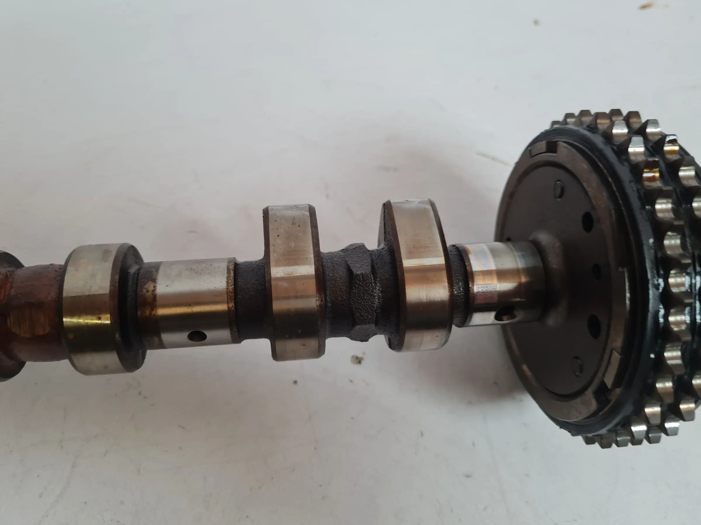 Original Mercedes C-Klasse CL203 Auslassnockenwelle M111.951 R1113601