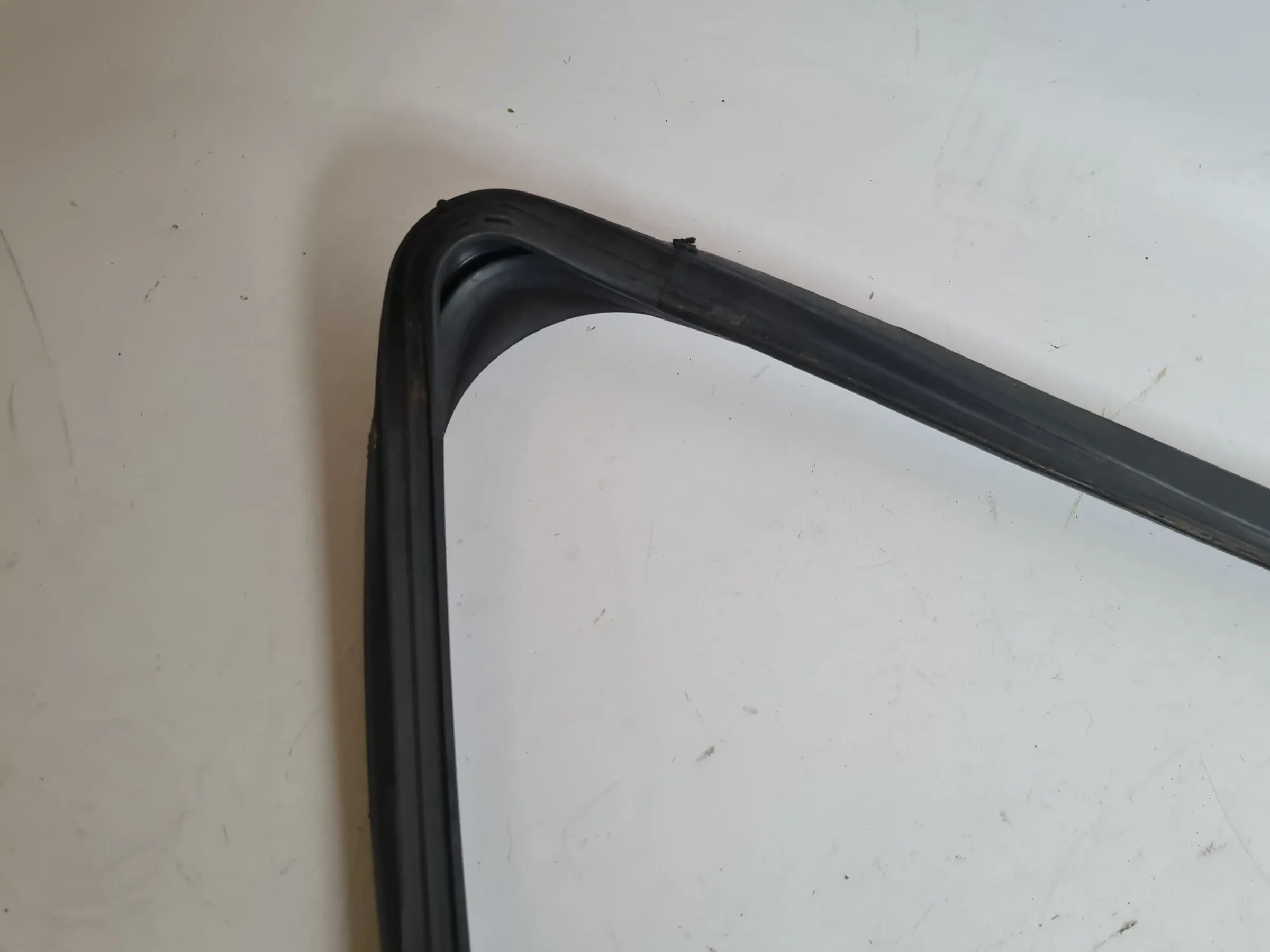 Original Renault Zoe BFM Dichtung Fenster Tür Rechts 823304181R