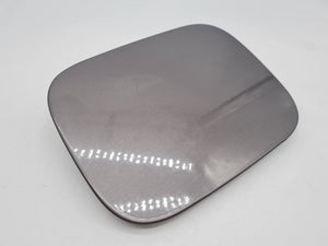 Original Audi A6 (4B2/4B4) Tankdeckel Tankklappe LZ1T Cashmeregrau 4B0809905