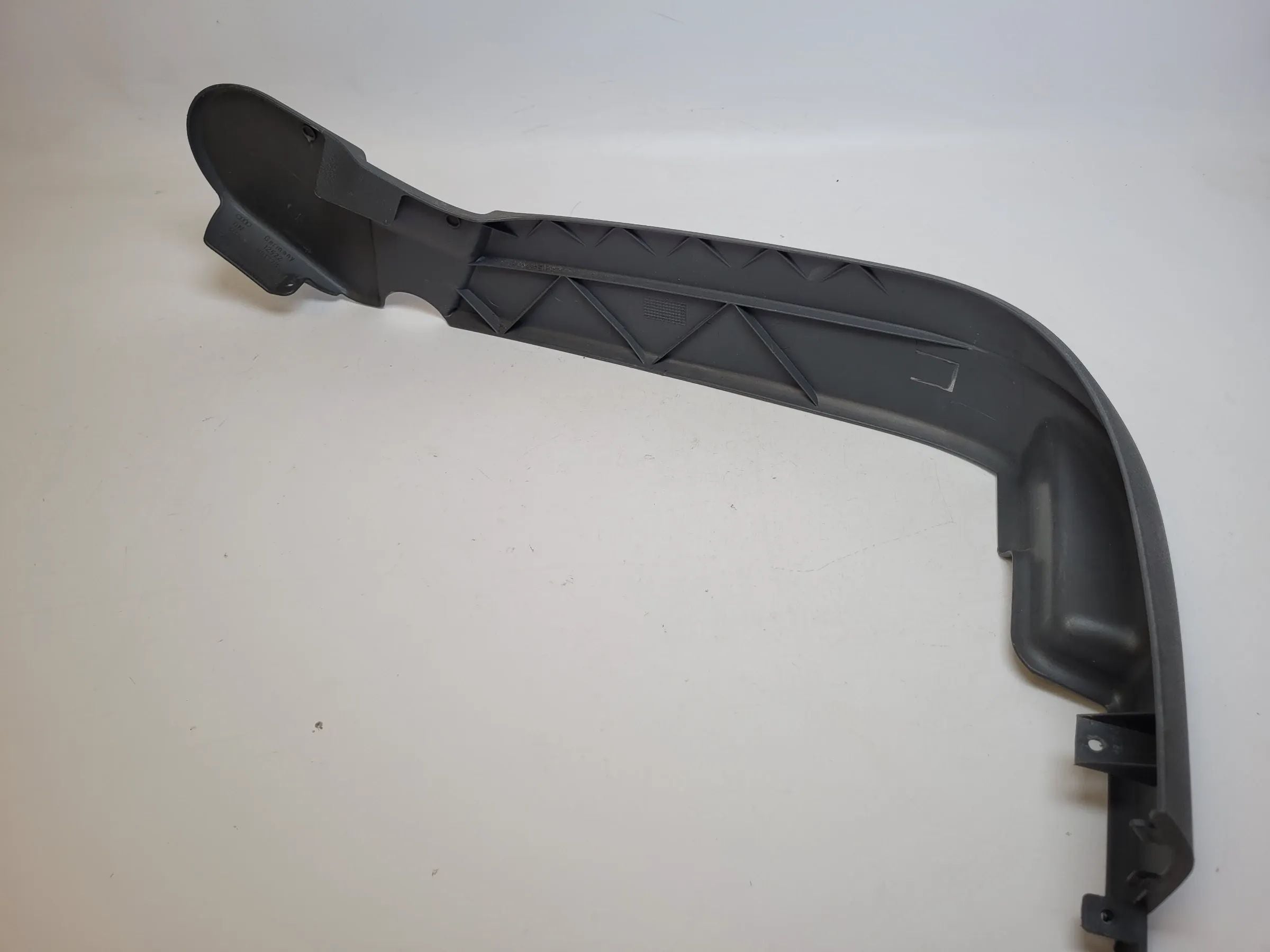 Original Audi A6 (4B2/4B4) Sitzverkleidung Beifahrersitz Rechts, 4B0881328