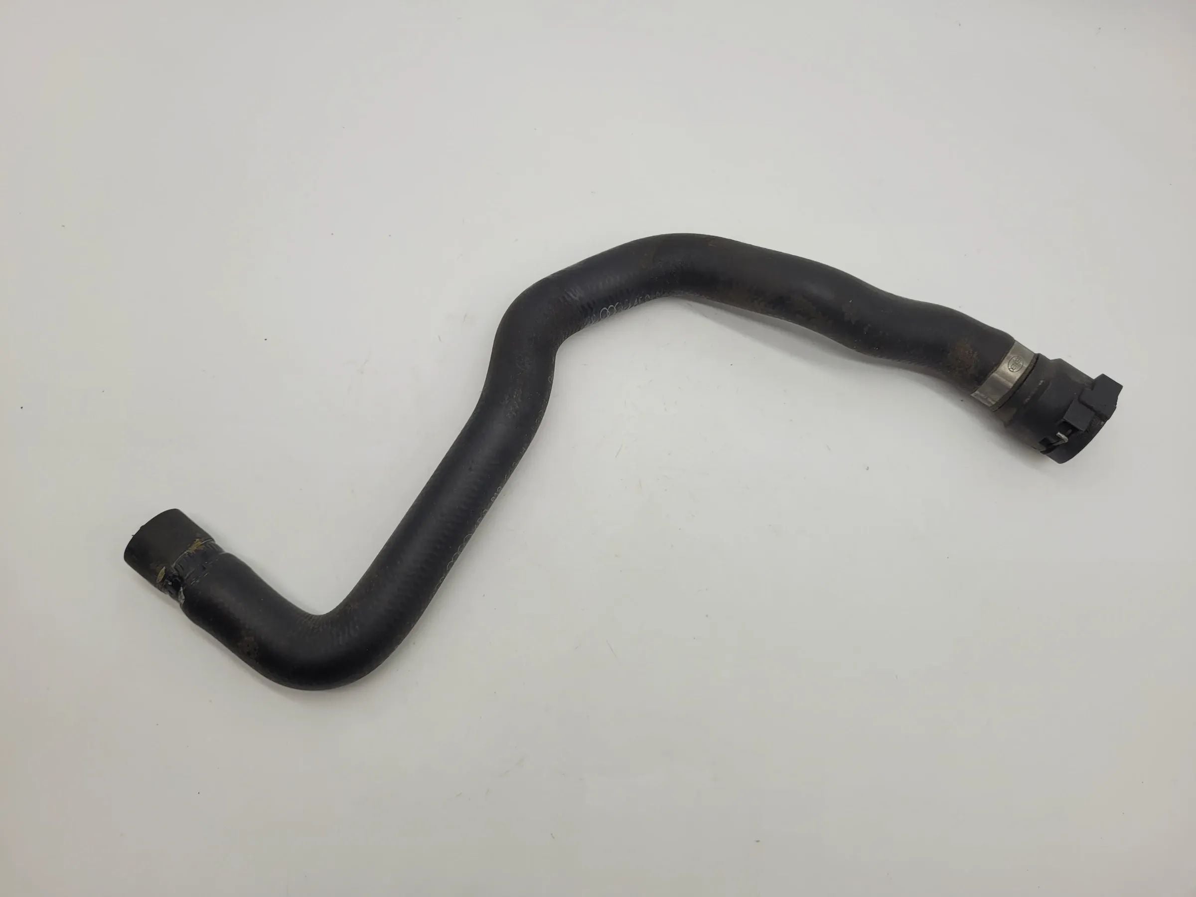 Original Audi A6 (4B2/4B4) Kühlleitung Kühlschlauch Hinten 4B0819373H