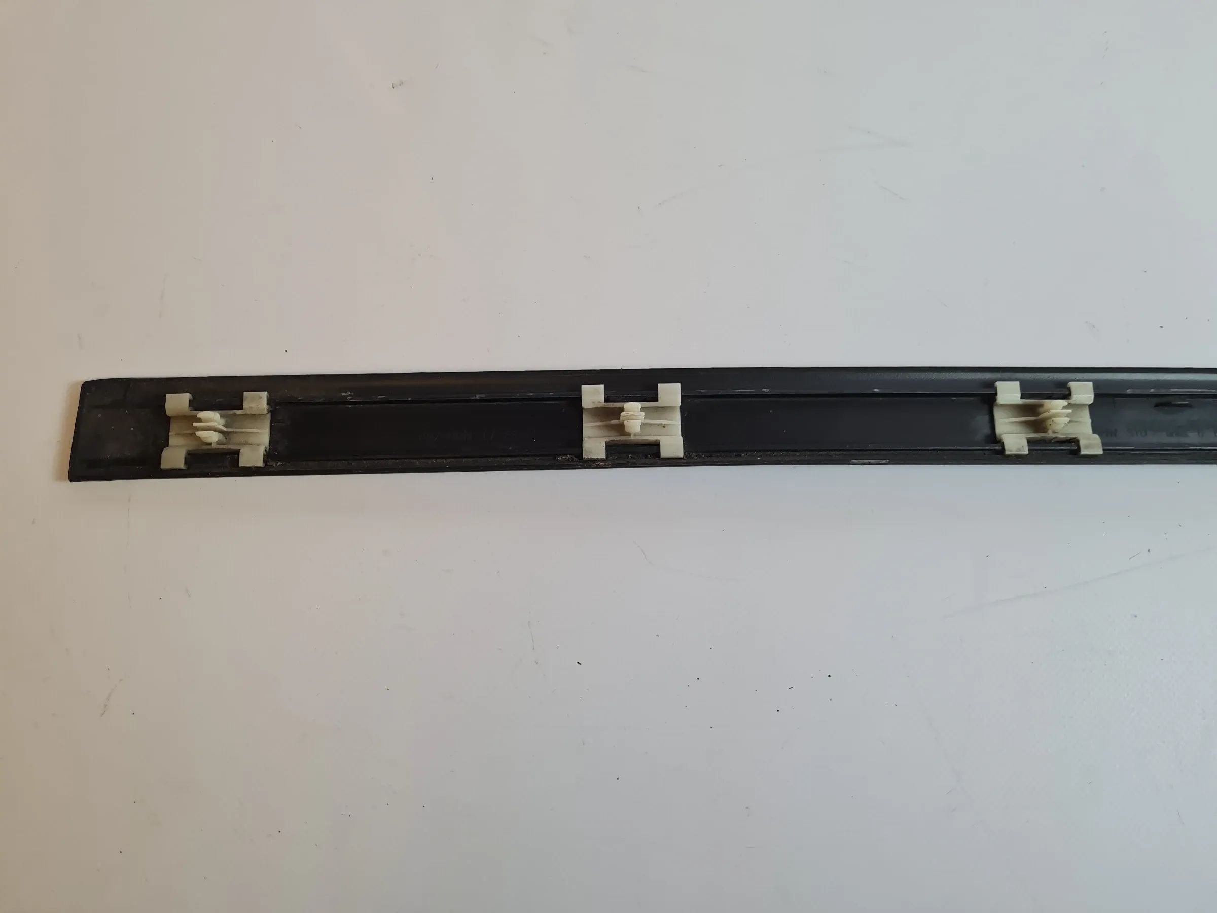Original BMW 5er (E39) Türleiste Zierleiste Schwarz Links 8159297