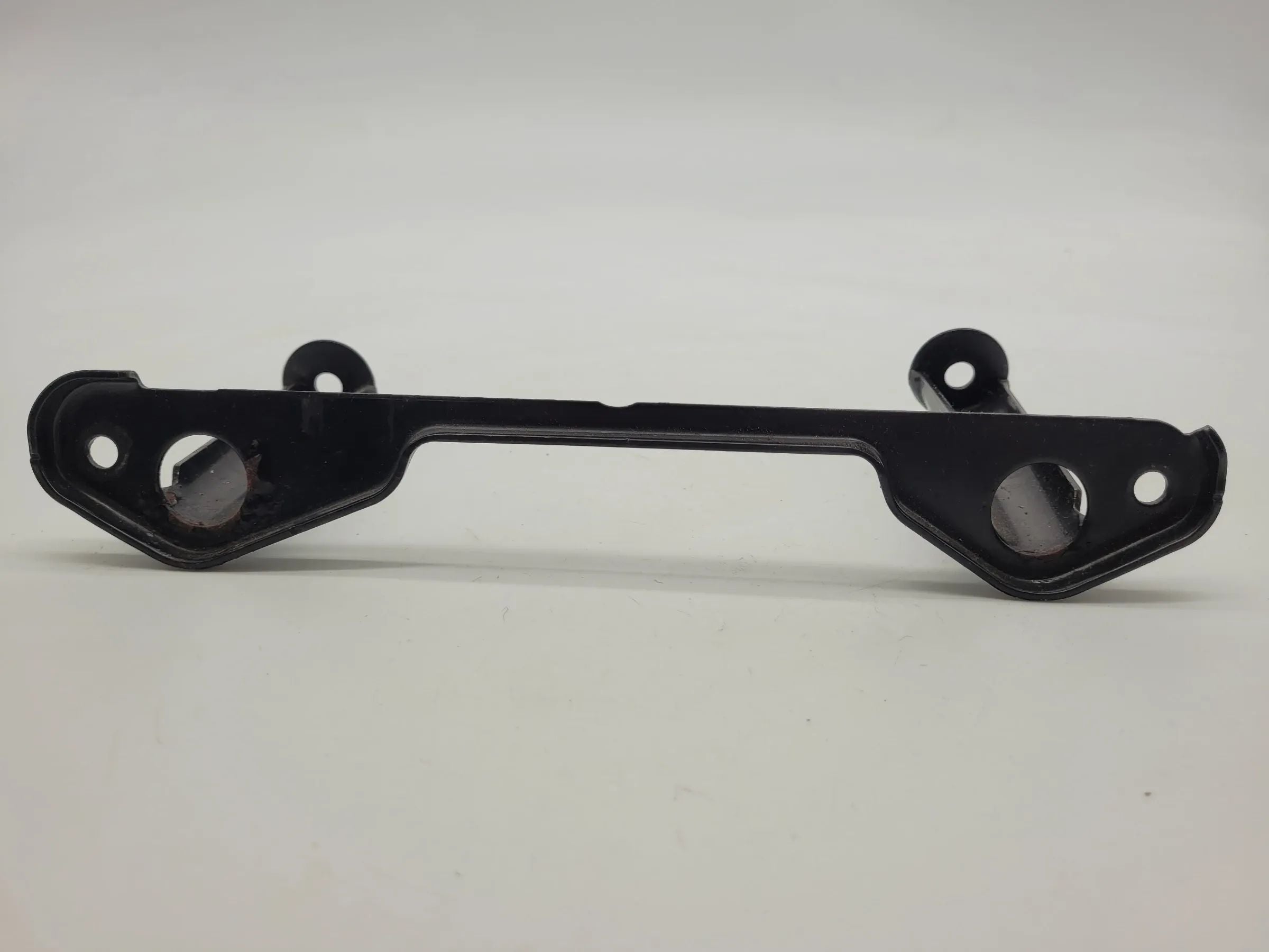 Original BMW Halter Einspritzleiste Einspritzrohr 13.53-7545355