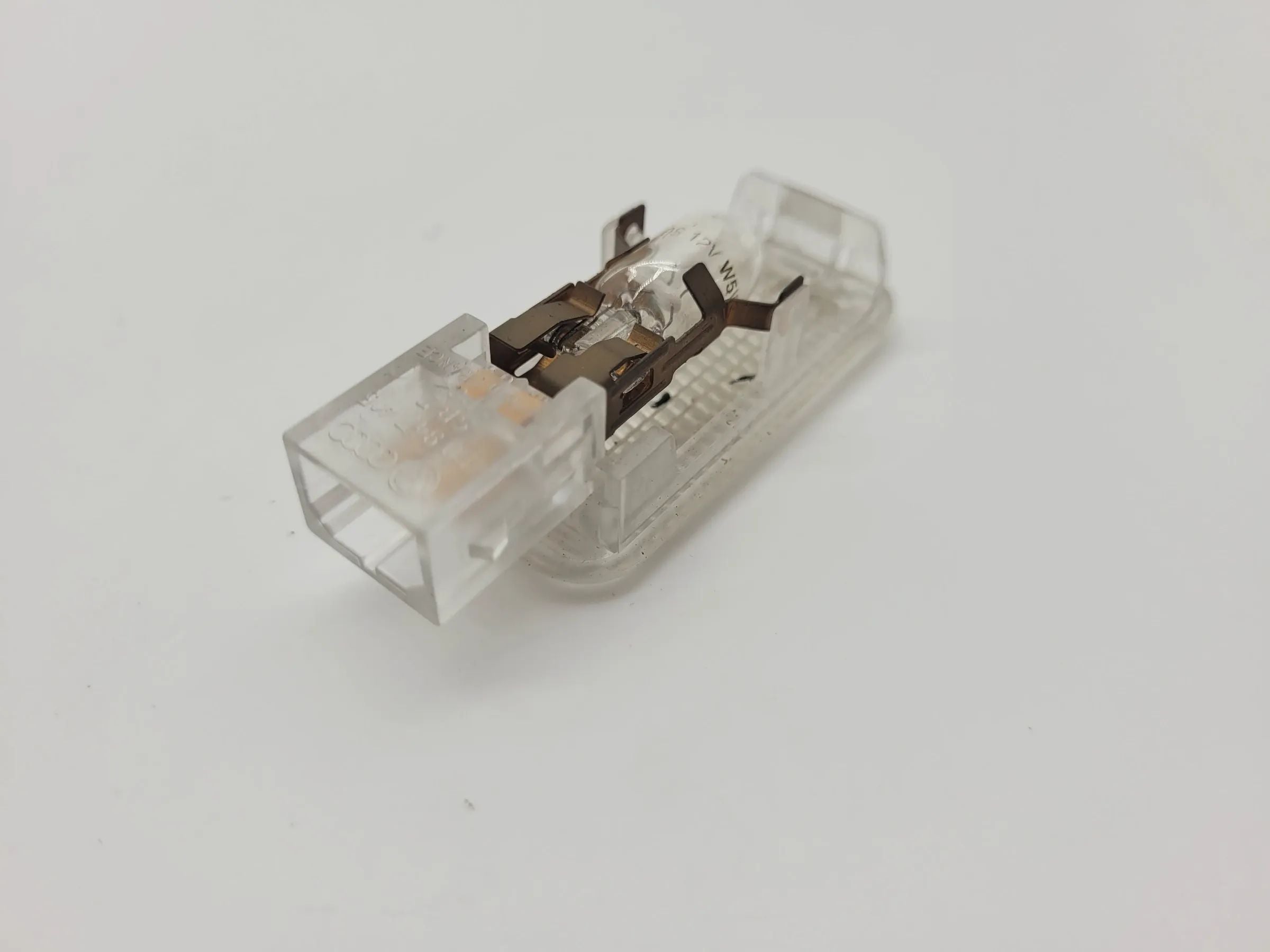 Original Audi A6 (4B2/4B4) Türleuchte Warnleuchte Weiss 4B0947415