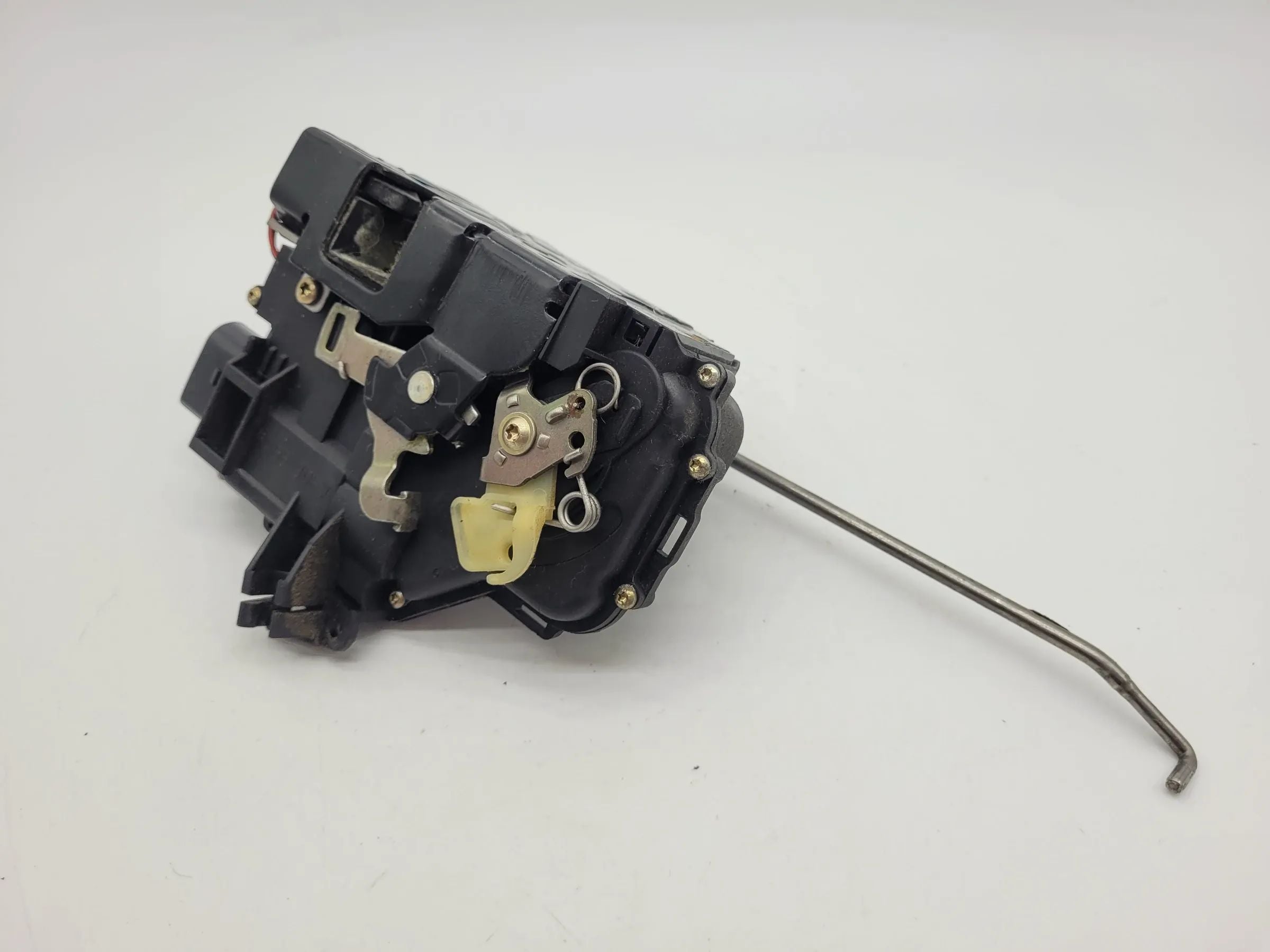 Original Audi A4 (8E/B6/B7) Türschloss/Verriegelung Links Vorne 4B1837015G