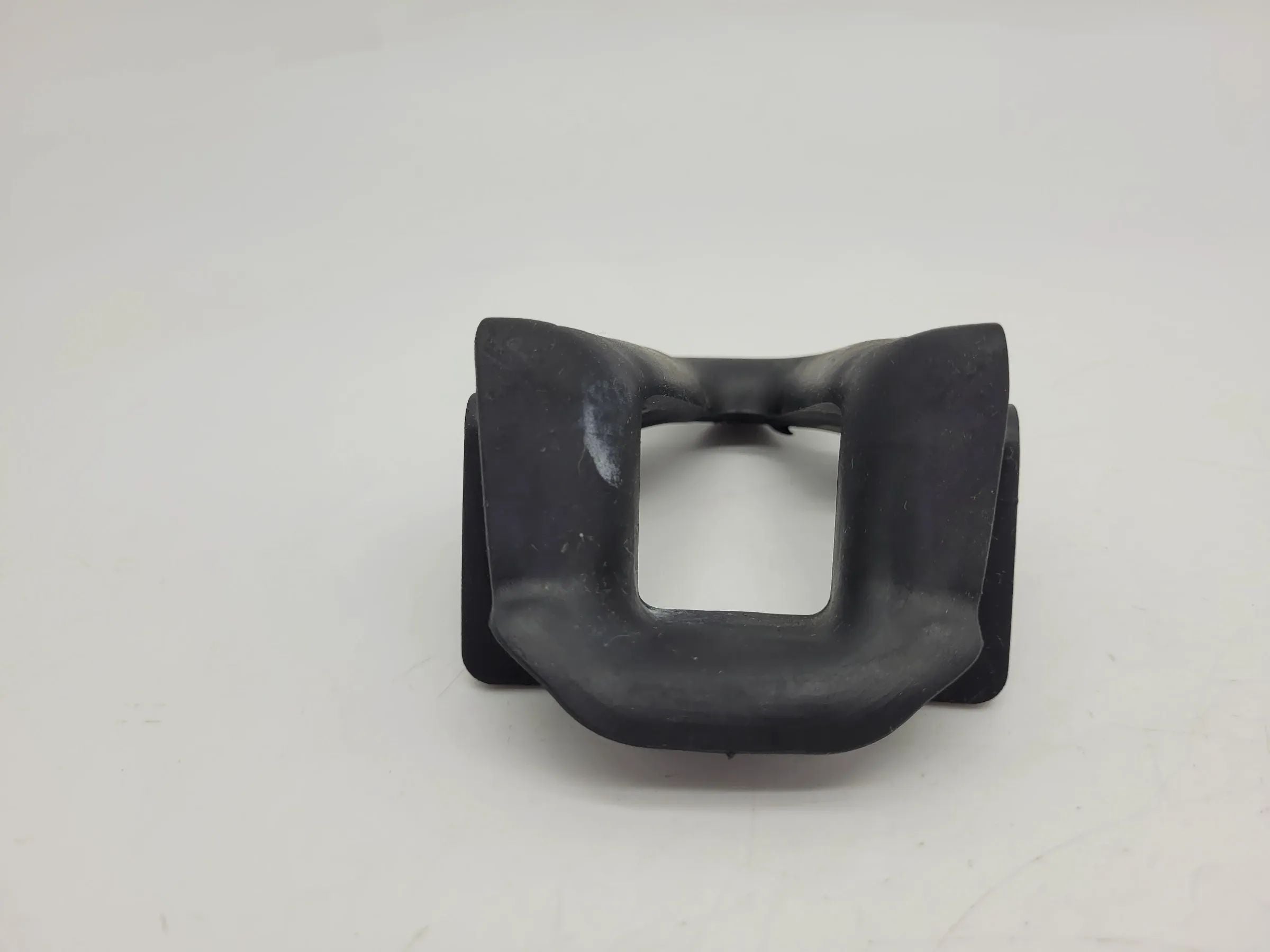 Original Audi A4 (8E/B6/B7) Türschloss Gummi L/R Vorne/Hinten 8E0837087D