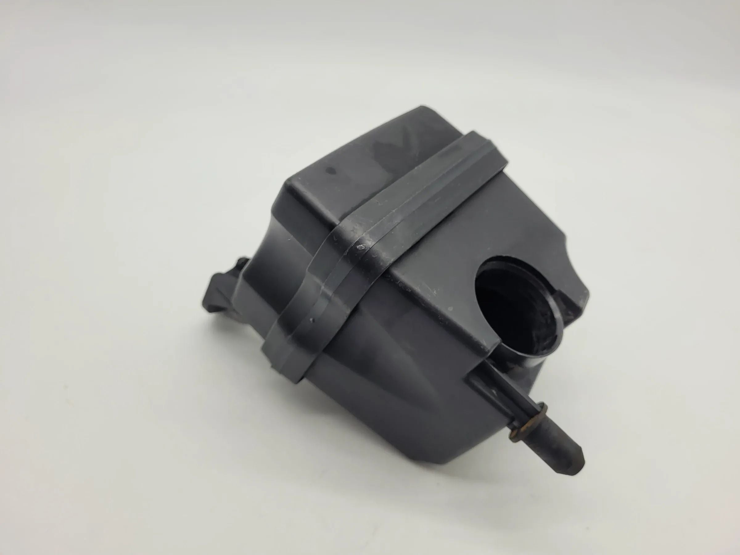 Original Mini One (R50/R53) Luftansaugresonator 1477842-02