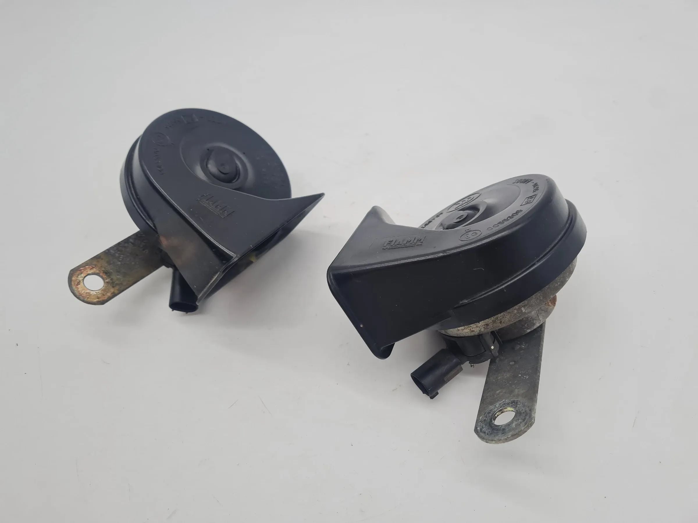 Original Mini One (R50/R53) Set Hupensatz Hupe x2 E30055306 A046522