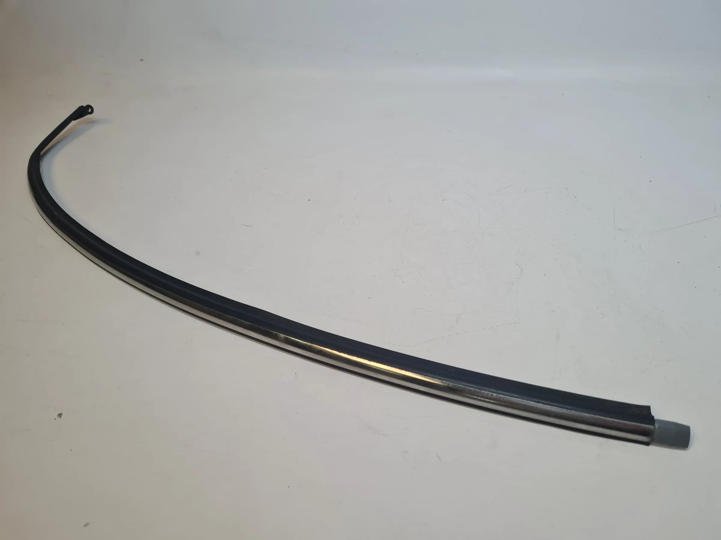 Original Mini One (R50/R53) Dichtung Windschutzscheibe Vorne Rechts 7051528