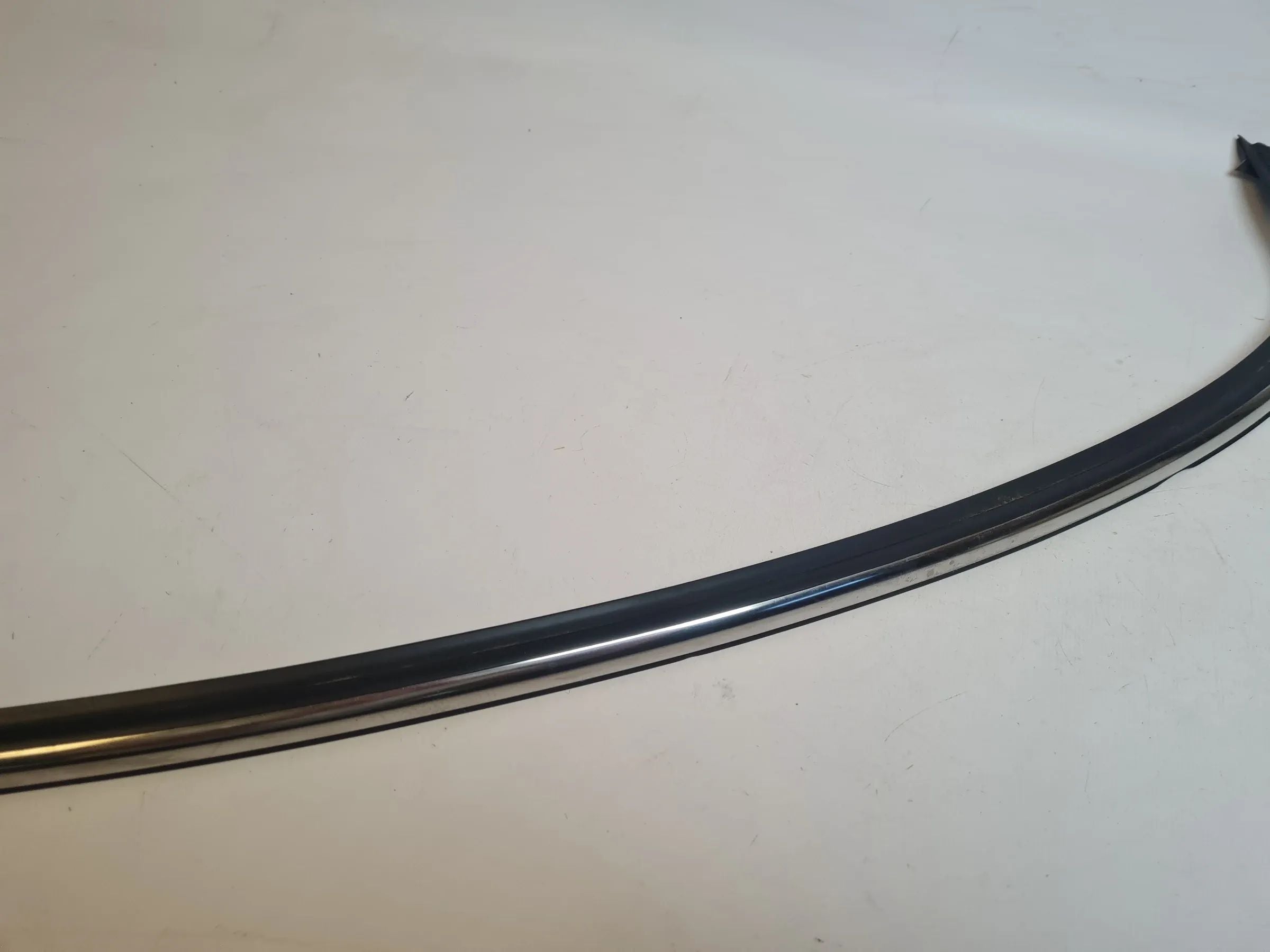 Original Mini One (R50/R53) Dichtung Windschutzscheibe Vorne Links 7051527