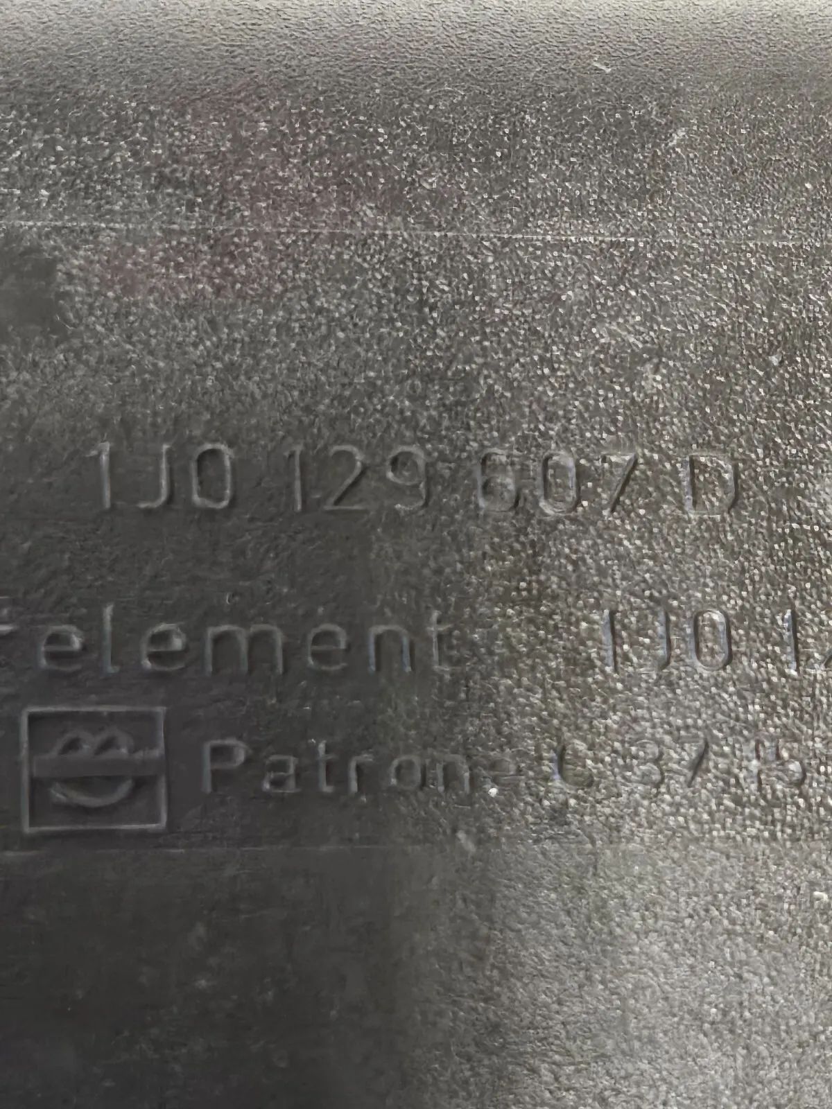 Original VW Golf 4 BJ 1998 air filter box 1.6l AKL 1J0129607D 