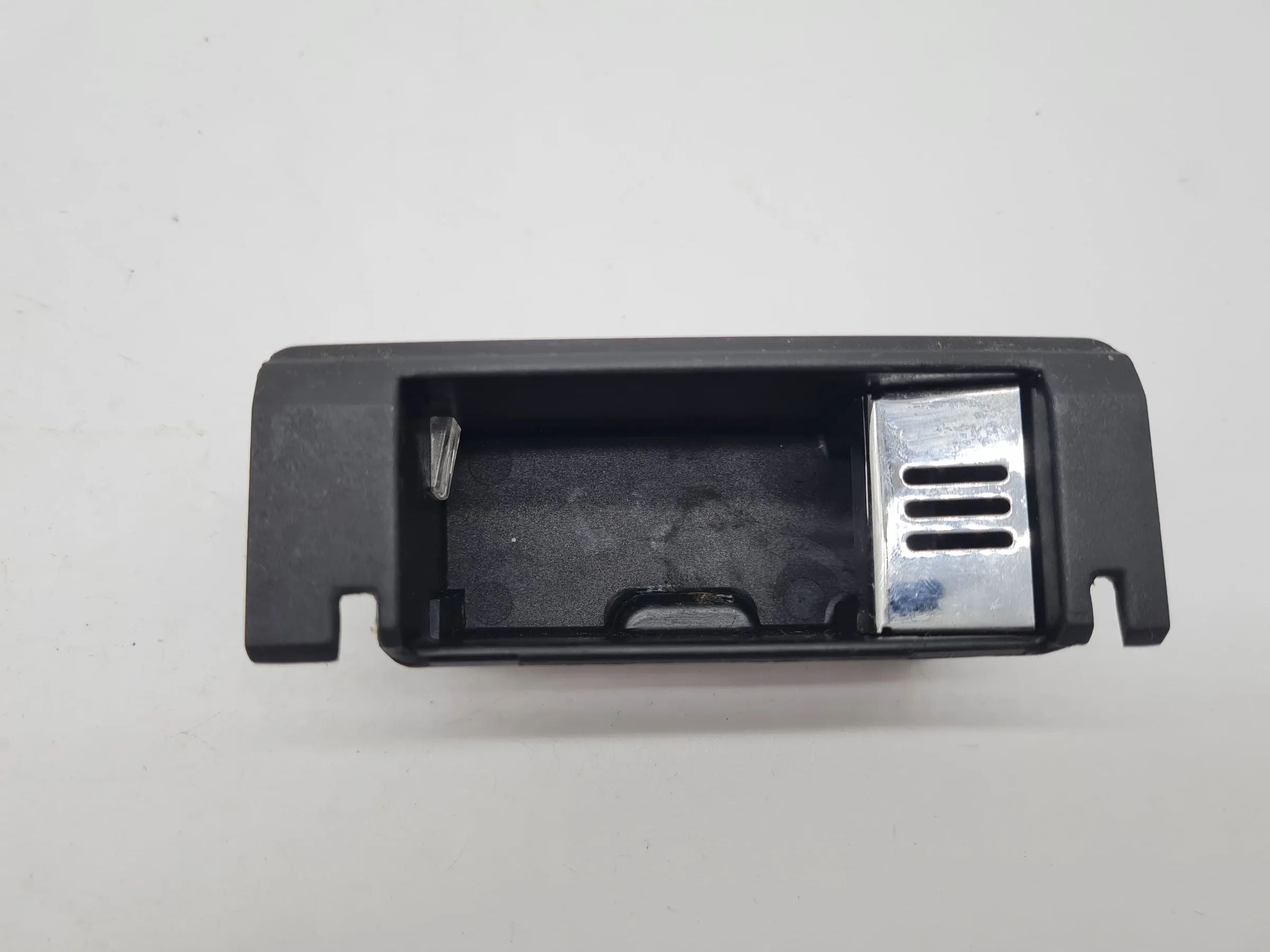 Original Audi A6 (4B2/4B4) Aschenbecher Tür Hinten Rechts 4B0857406