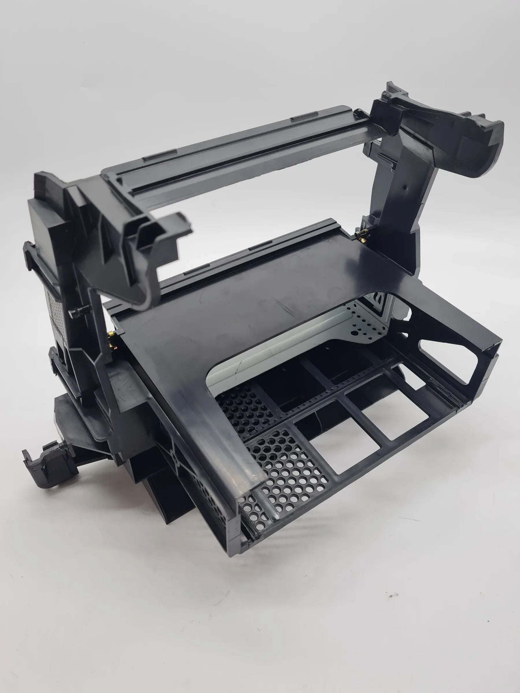 Original Audi A6 (4B2/4B4) Mittelkonsole Radioschacht 4B0858005