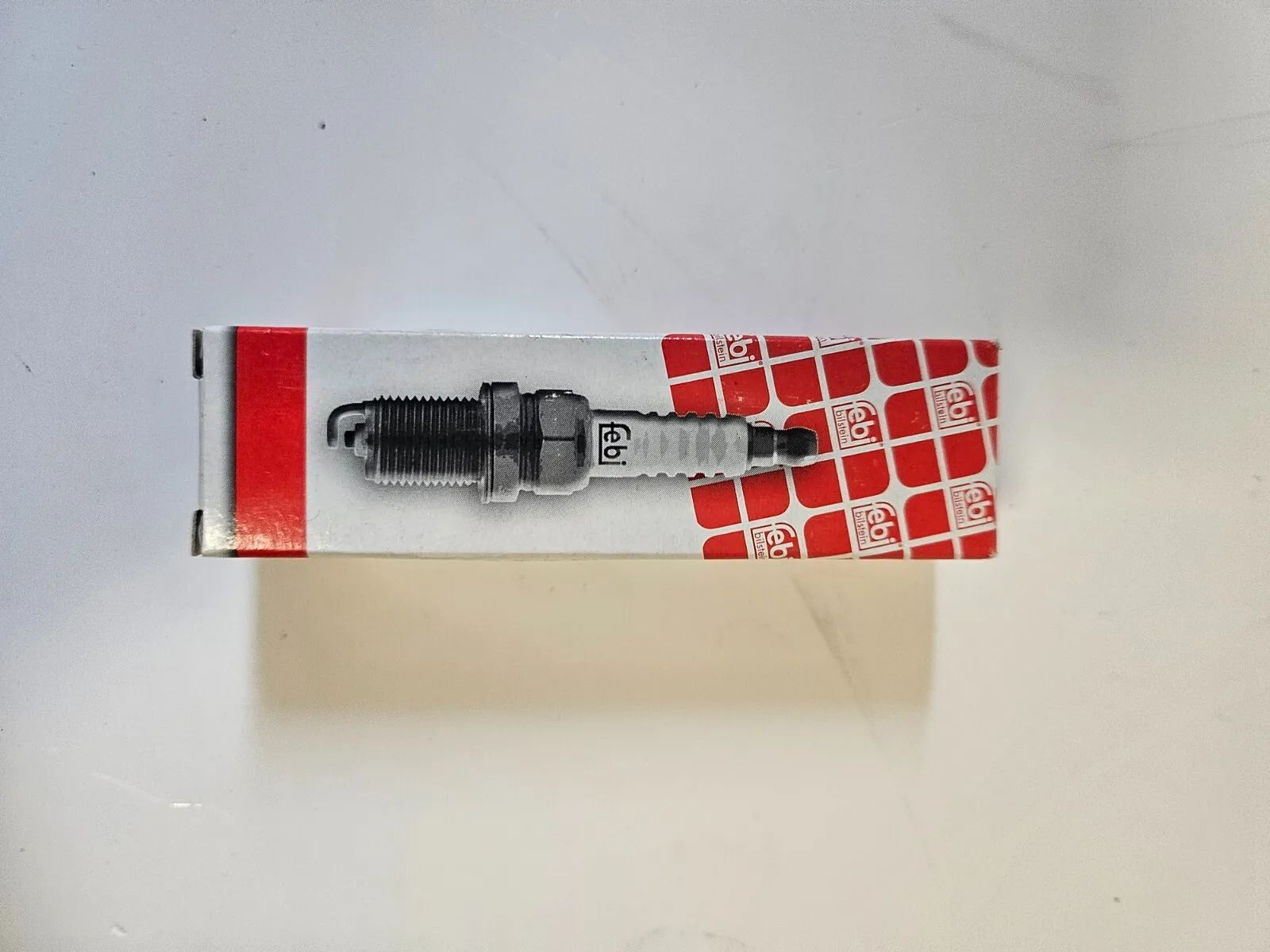 FEBI BILSTEIN ZÜNDKERZE 13536 passend für 4-ZYLINDER OPEL AGILA ASTRA COMBO