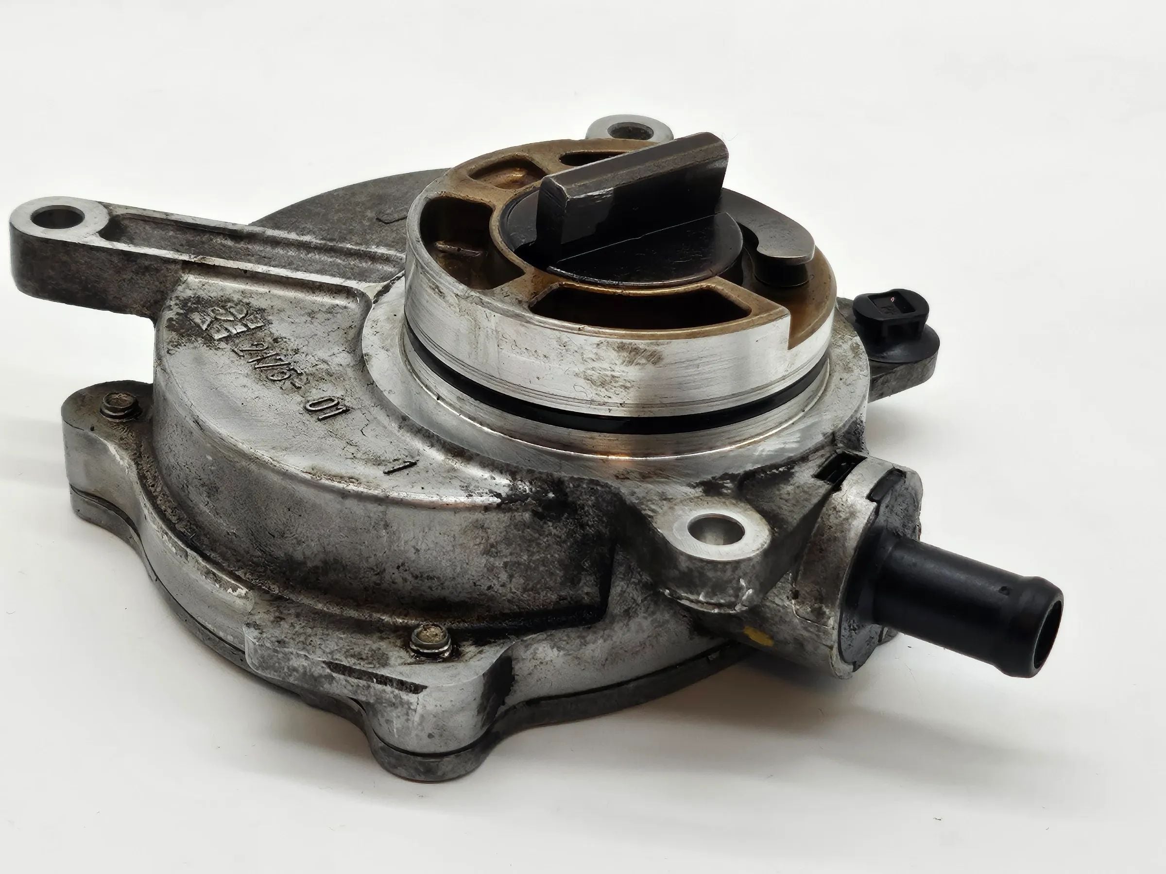 Original VW Skoda Seat Audi 2.0 FSI AWA Unterdruckpumpe Vakuumpumpe 06D145100D