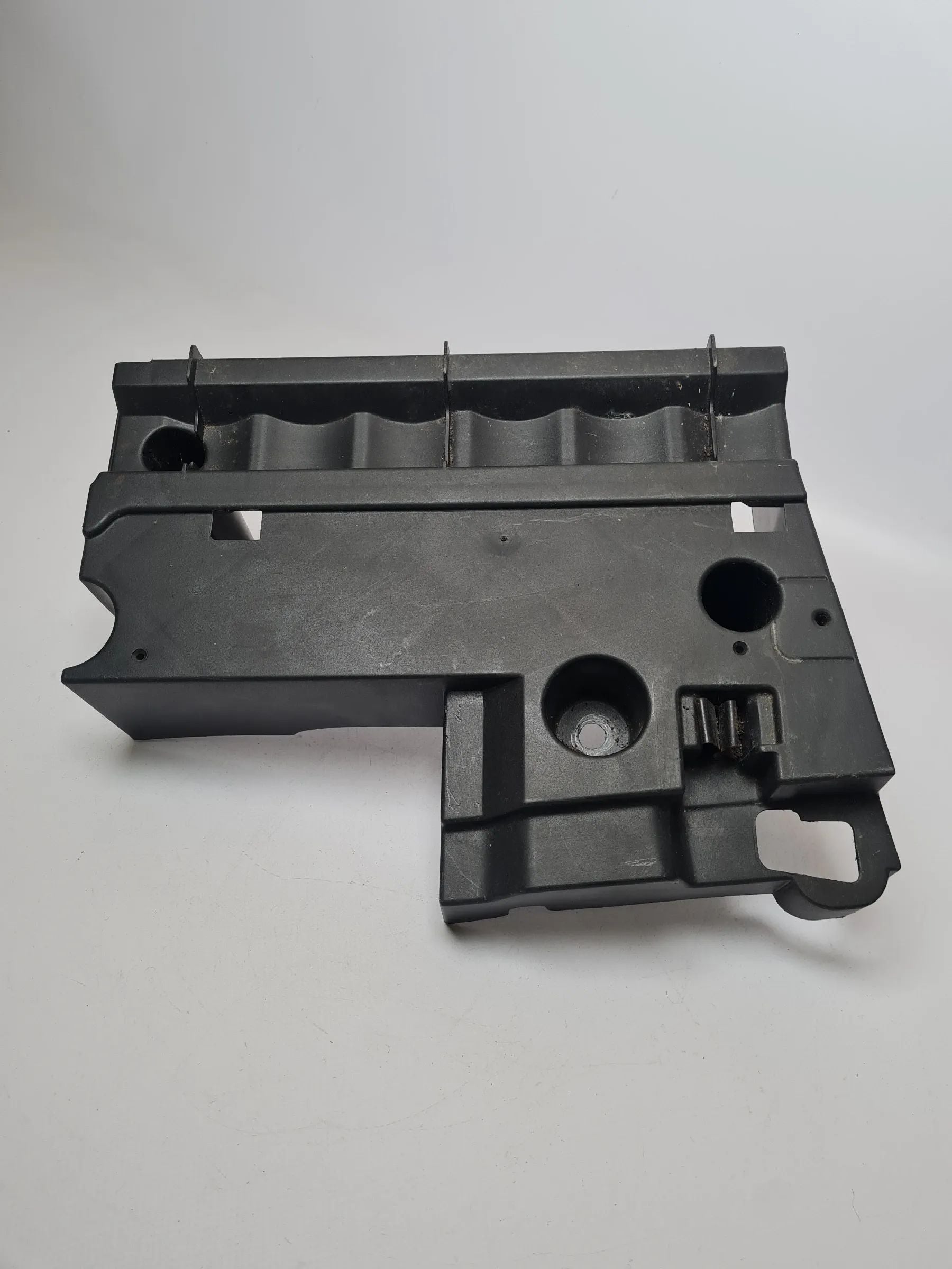 Original BMW X5 (E53) Verkleidung Längsträger Rechts Hinten 8402112