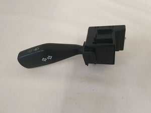 อะไหล่แท้ Ford Focus 2 Turnier สวิตช์ไฟเลี้ยว 4M5T13335AD