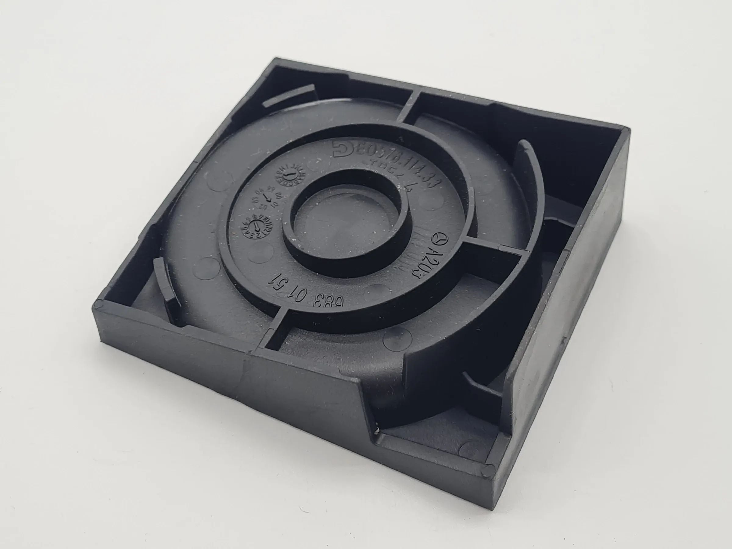 Original Mercedes-Benz C-Klasse (W203) Becherhalter Pad Matte A2036830151