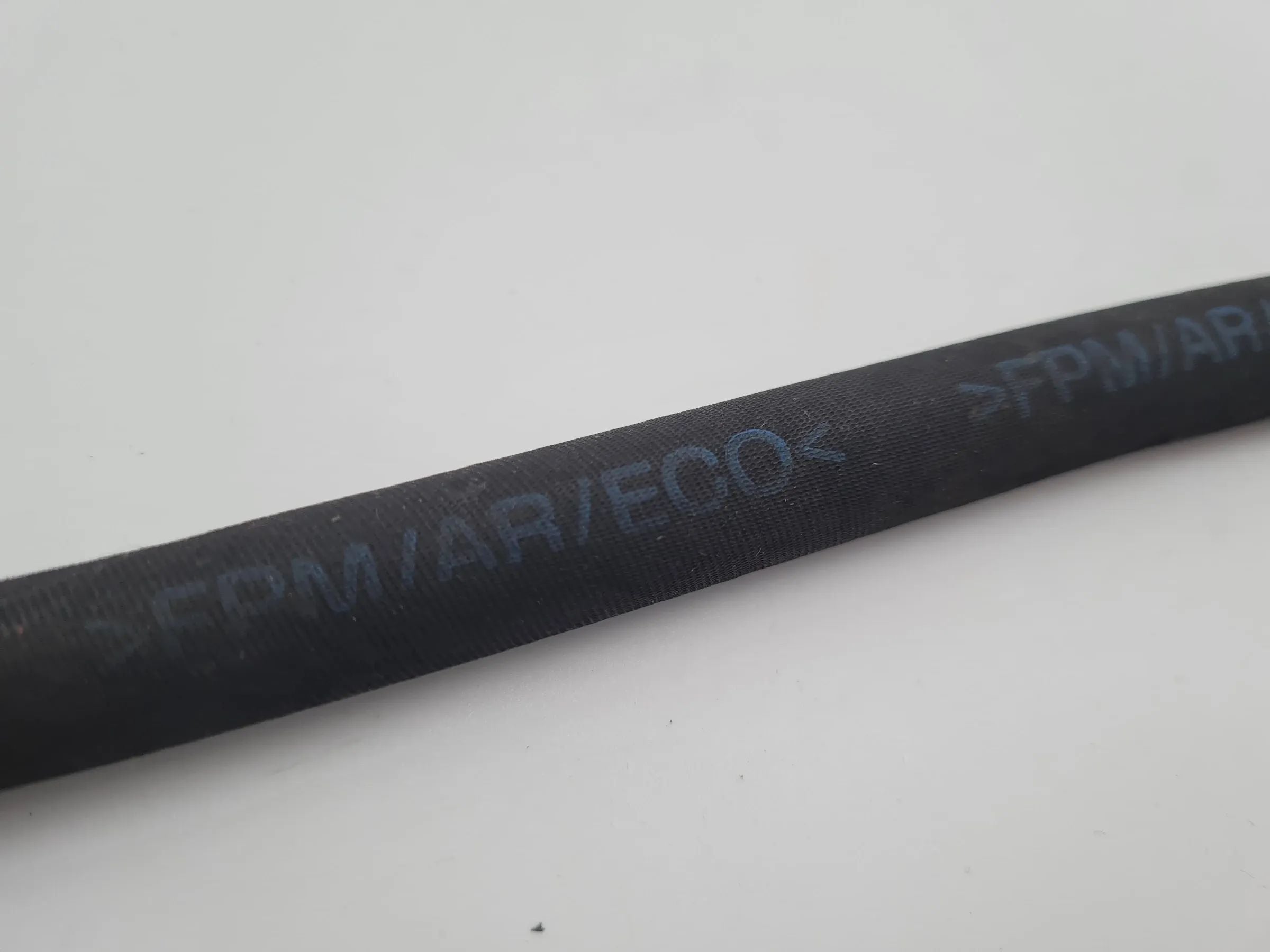 Original BMW 3er/5er (E46/E39) Benzinleitung Einspritzleiste 13311744100