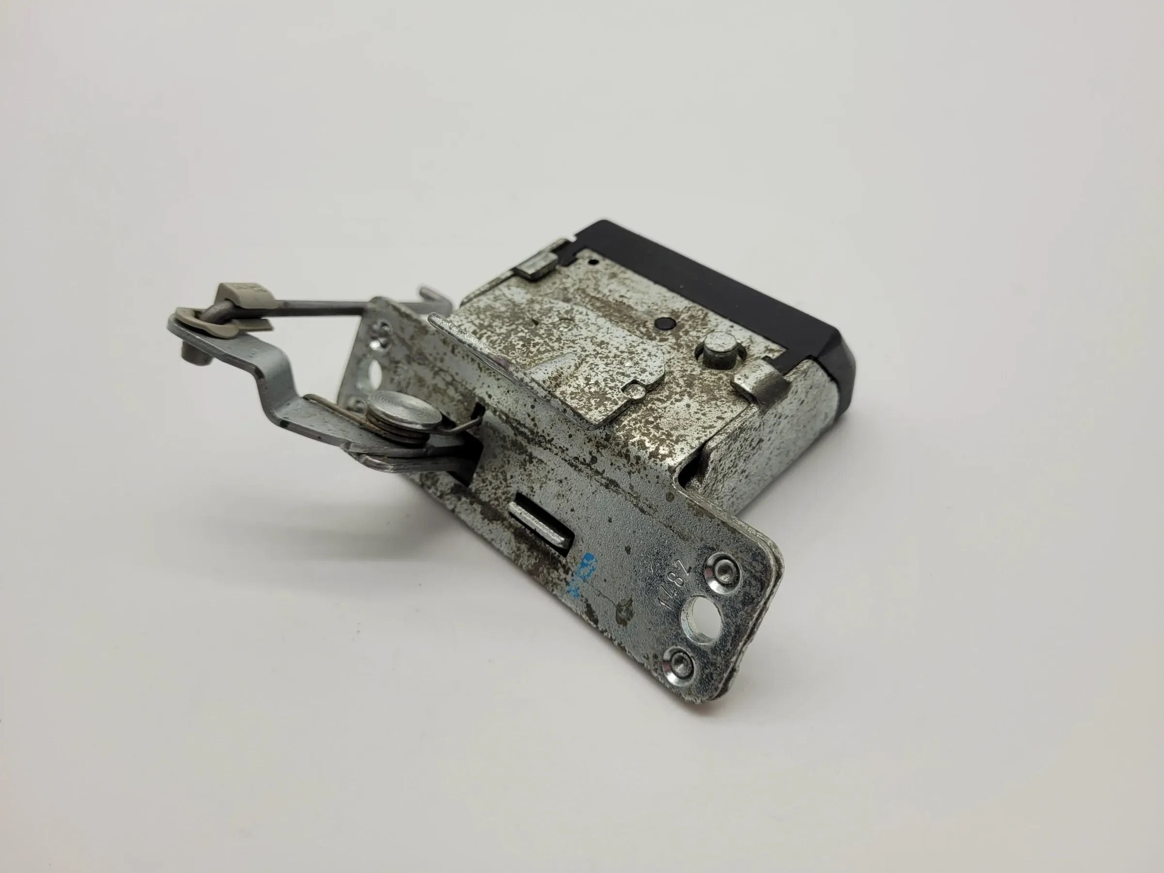 Original Opel Corsa C (X01) Heckklappenschloss 90534769