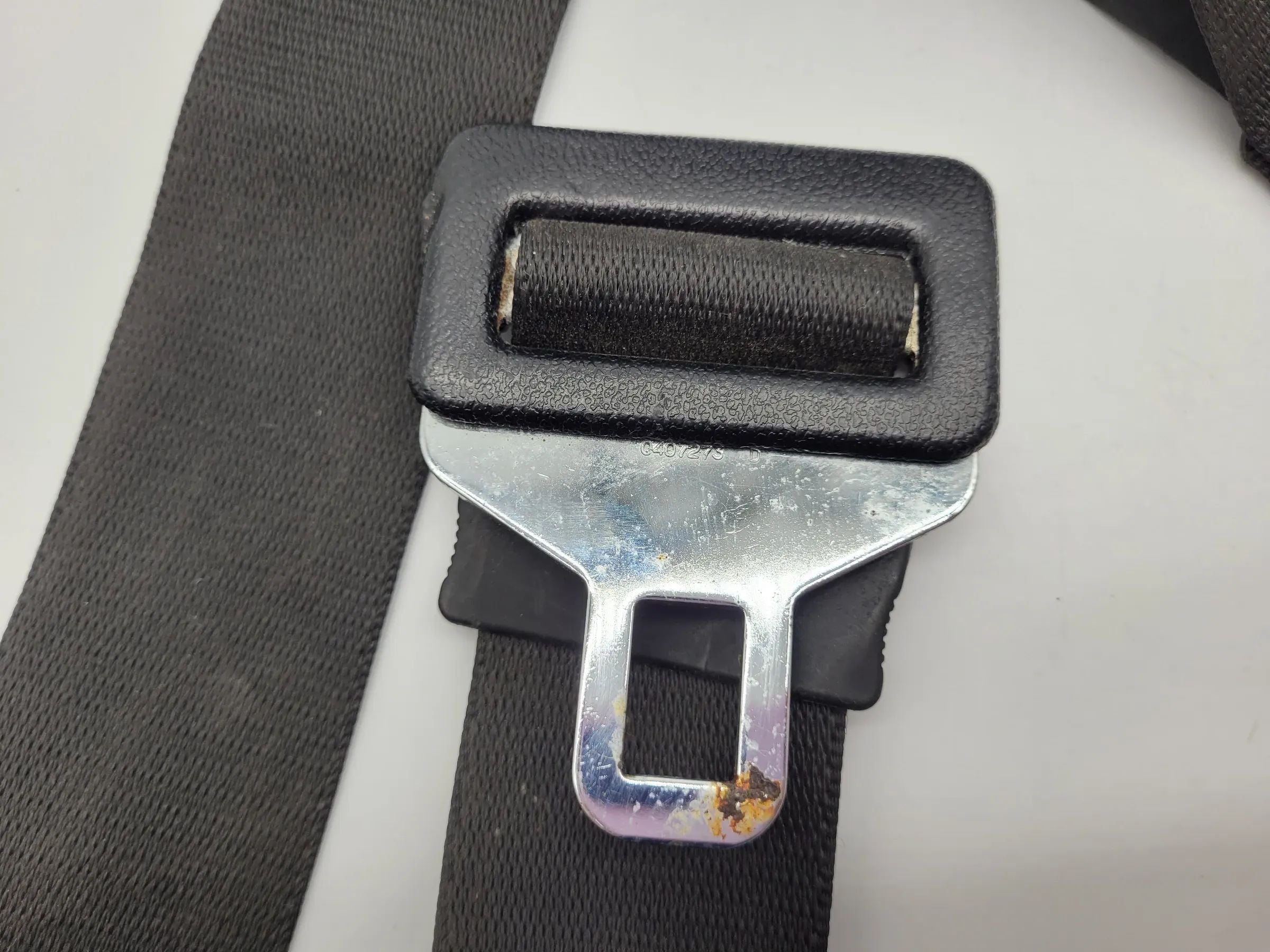 Original BMW 3er (E36) Sicherheitsgurt / Beckengurt Rechts Hinten 1977416