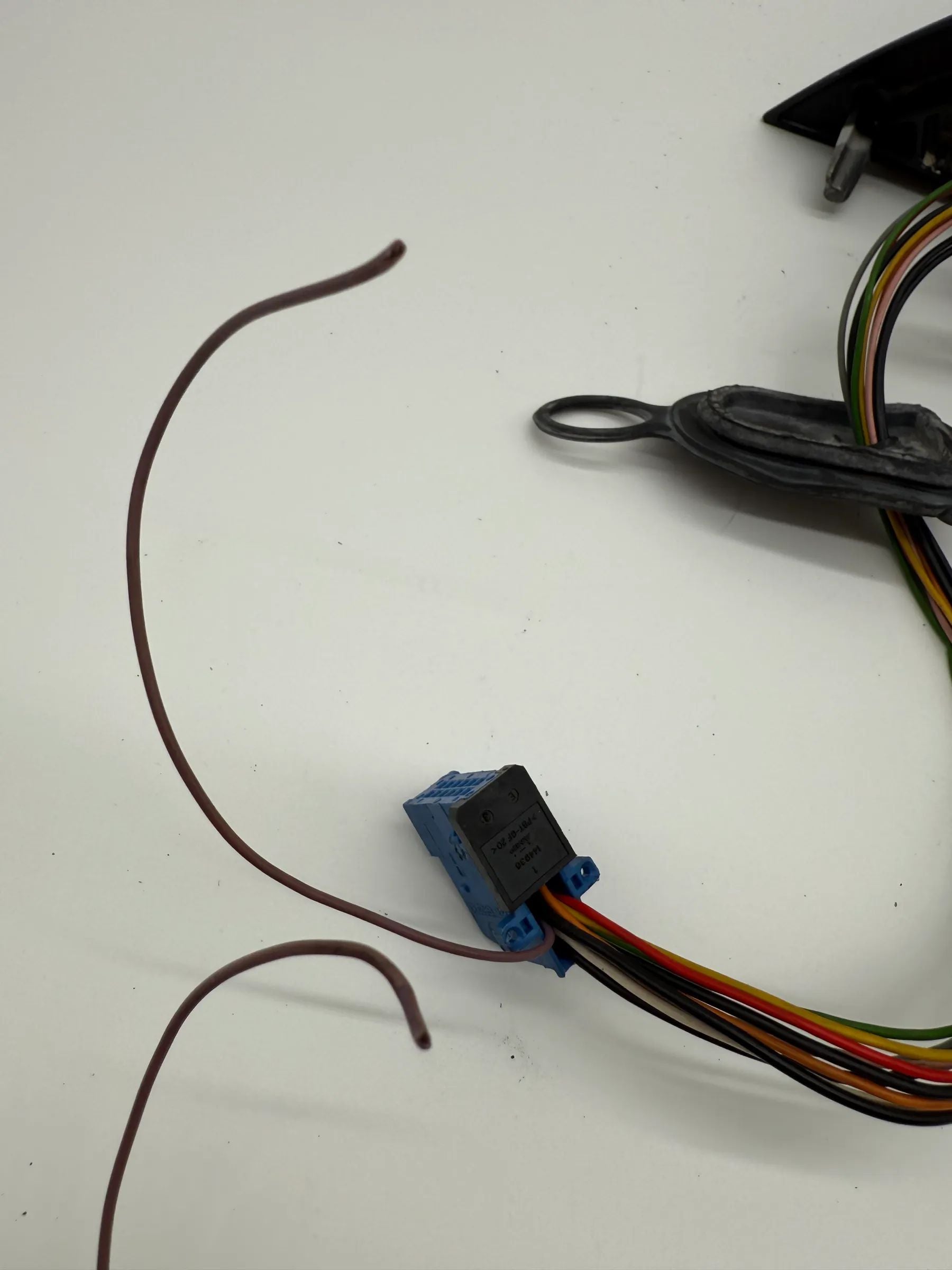 Peugeot 607 2.7HDi 150kW 2009 LHD Vorne Links Tür Elektrischer Außenspiegel Eyjc