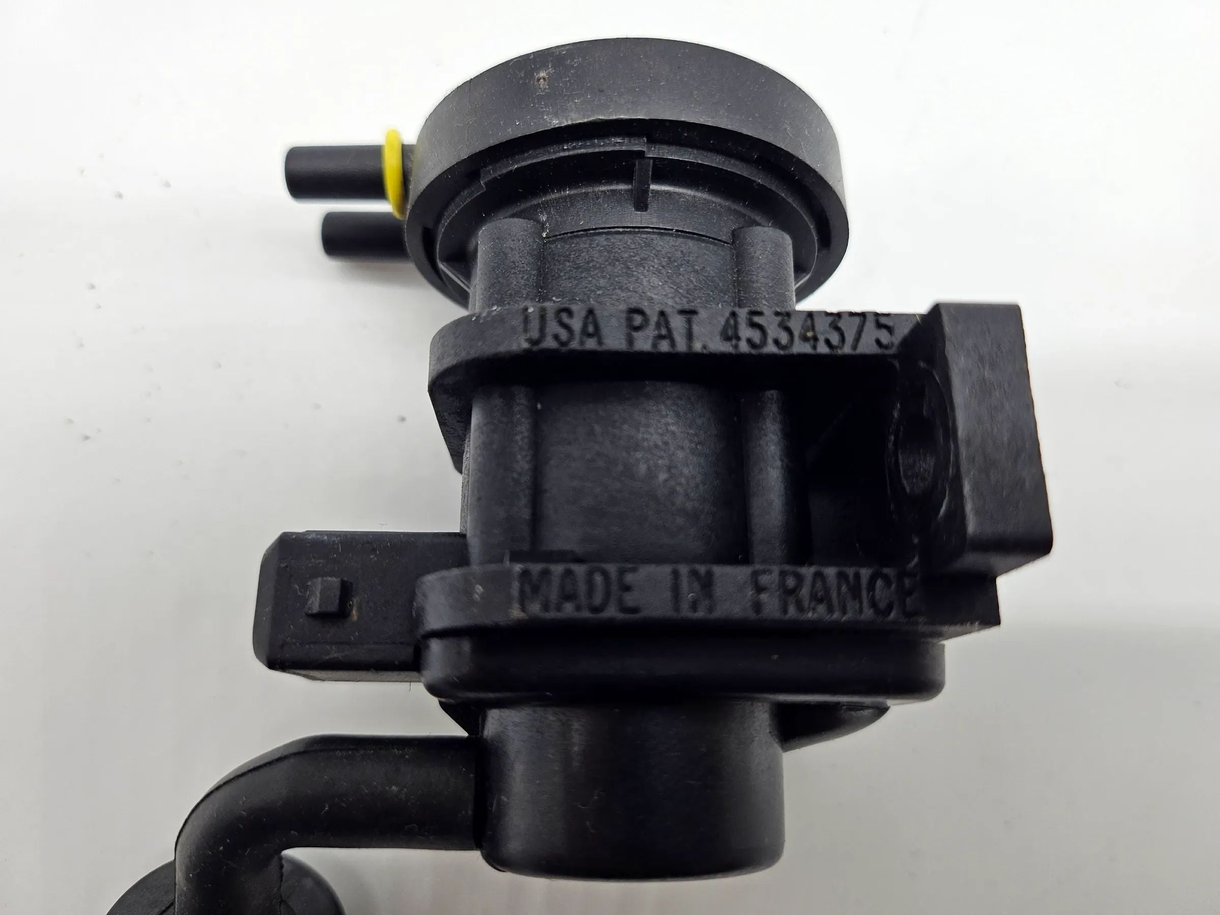 Оригинальный Opel Zafira A Магнитный клапан давления 09158200 4534375 GM Auto-veritas