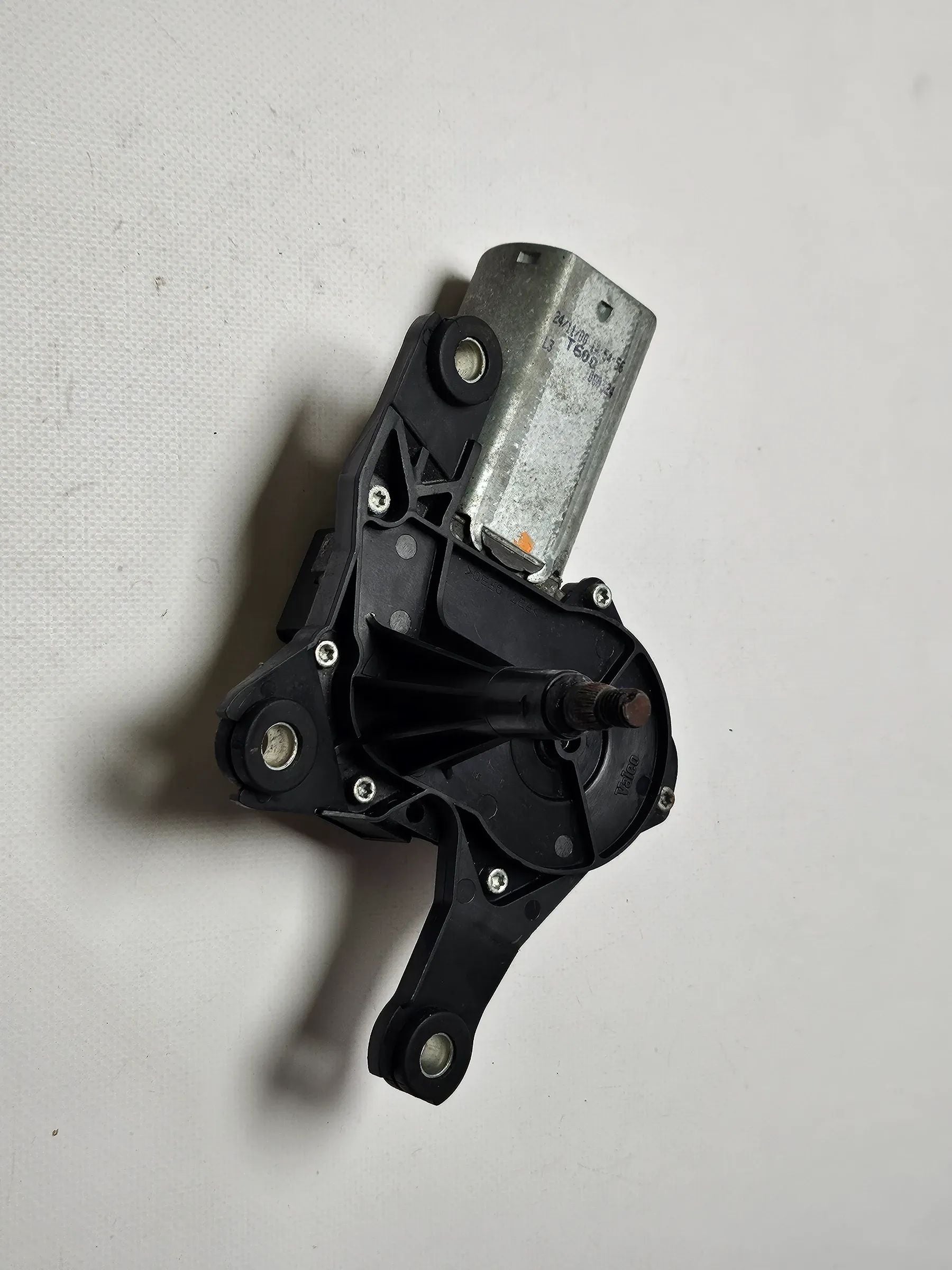 Оригинальный задний мотор стеклоочистителя Opel Zafira A 09137147