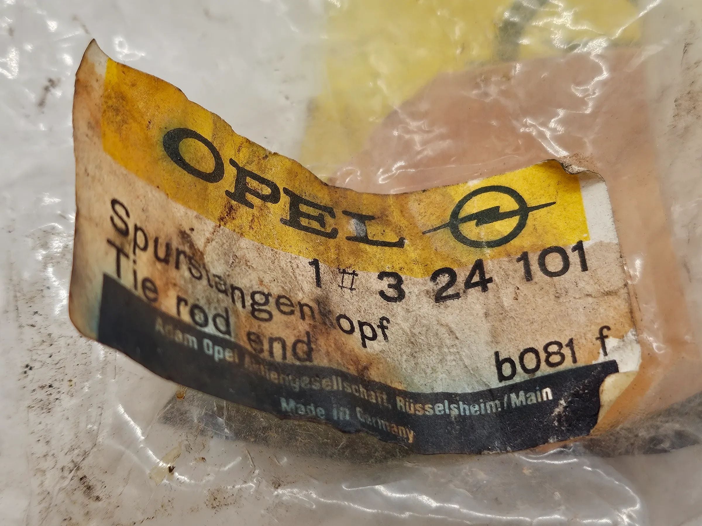 อะไหล่แท้ Opel Oldtimer 324101 ปลายข้อหมุนล่างหน้า ขวา