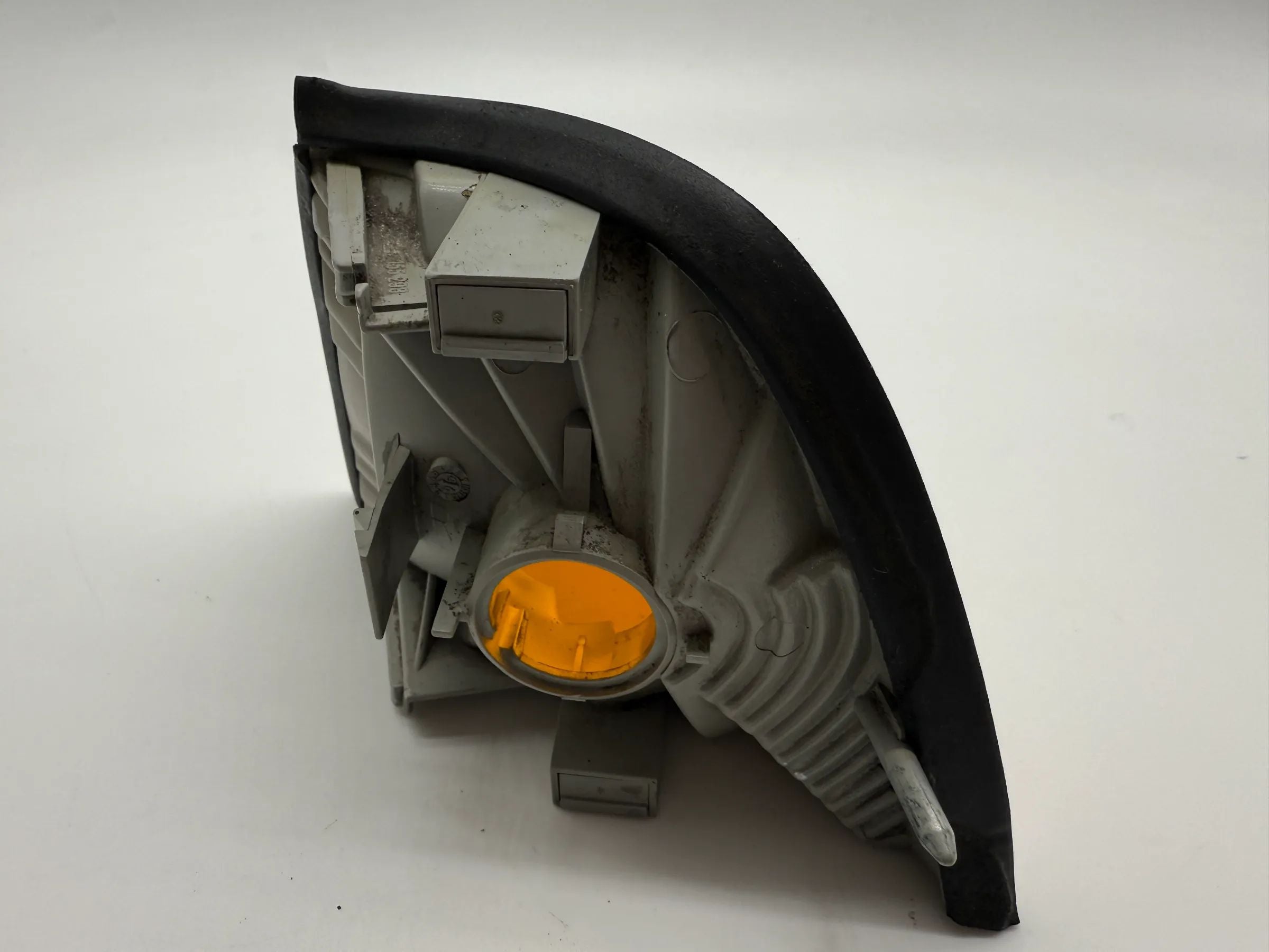 Original BMW 3er (E36) Blinker Links 63138353277 / 155052