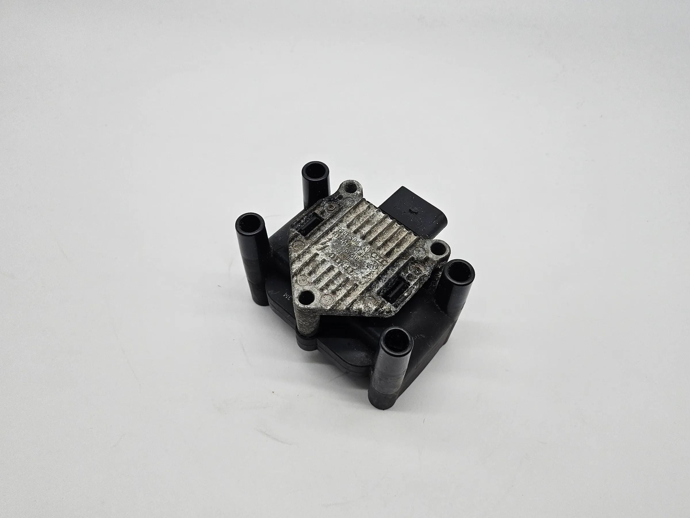 Cewka zapłonowa SEAT LEON 1P 08 1,6L 75KW 102KM BSE 032905106B