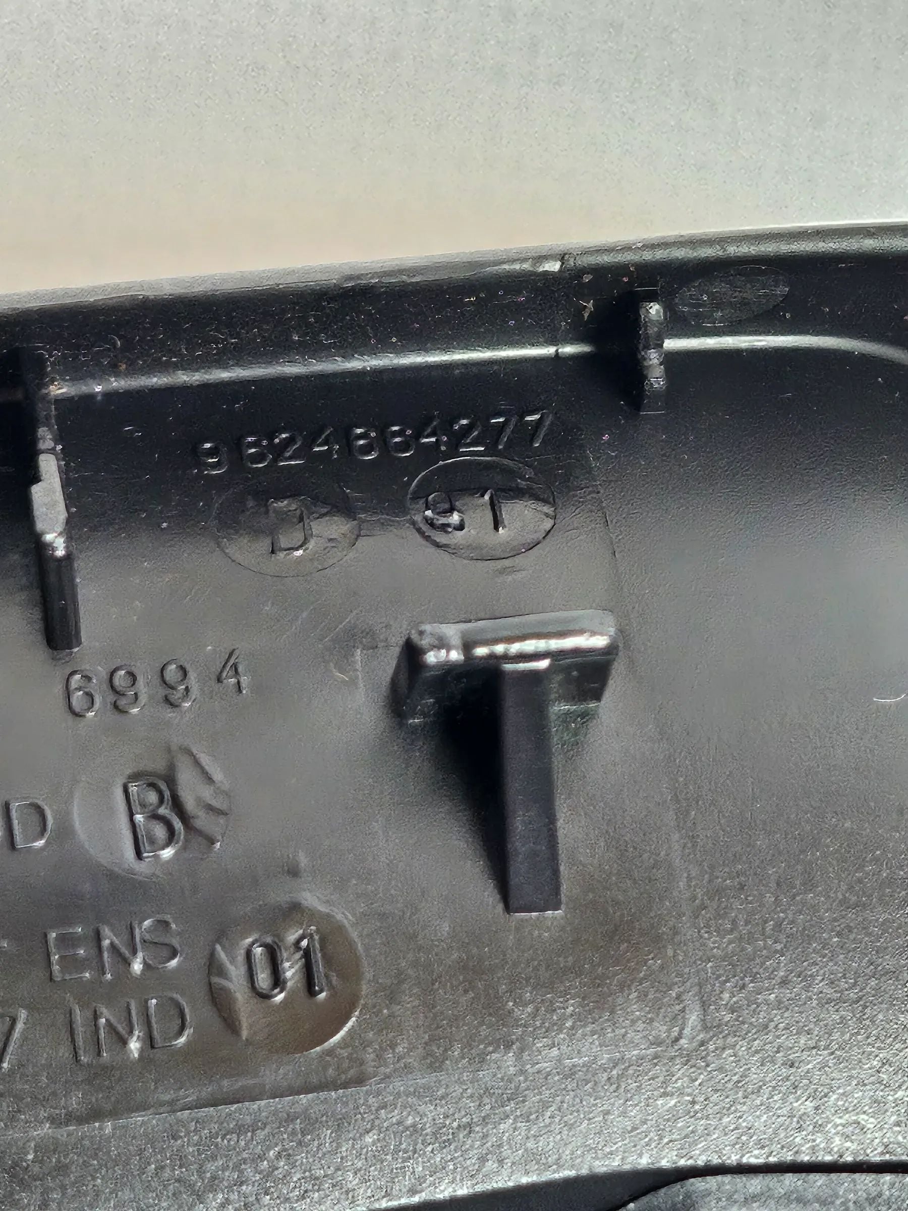 Peugeot 206 CC Luftdüse Luftdusche Lüftungsdüse Lüftungsgitter rechts 9632184377