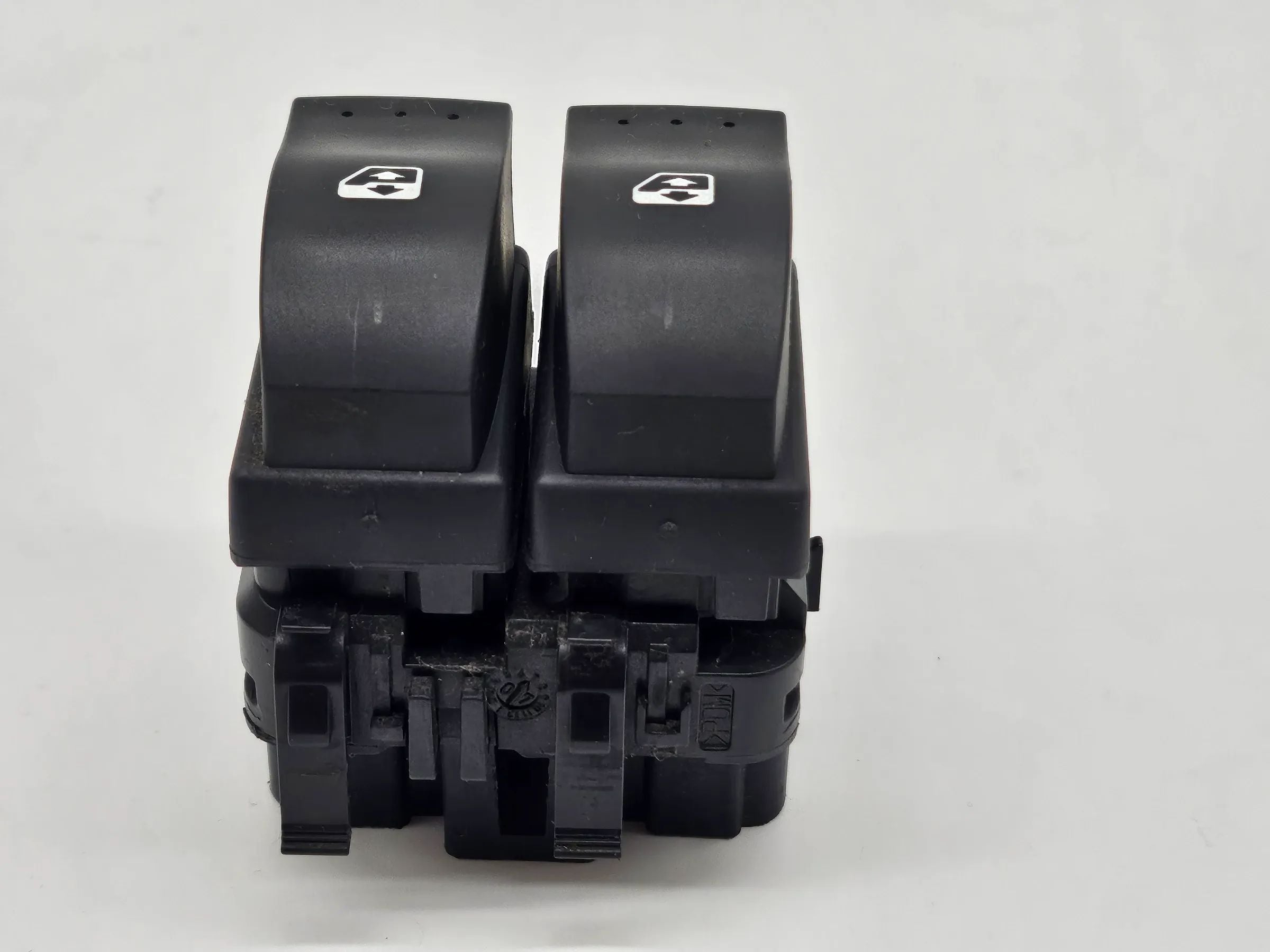 Original  Renault Clio 2 II BB CB SB Thalia I Fensterheber Schalter vorne links