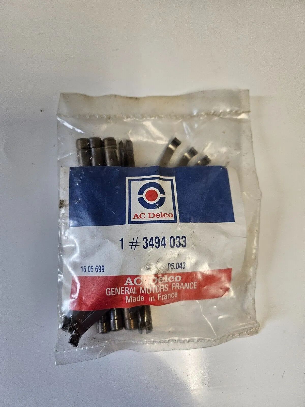 Original Kit d'accessoires AC Delco plaquettes de frein à disque OPEL 1605699 3494033