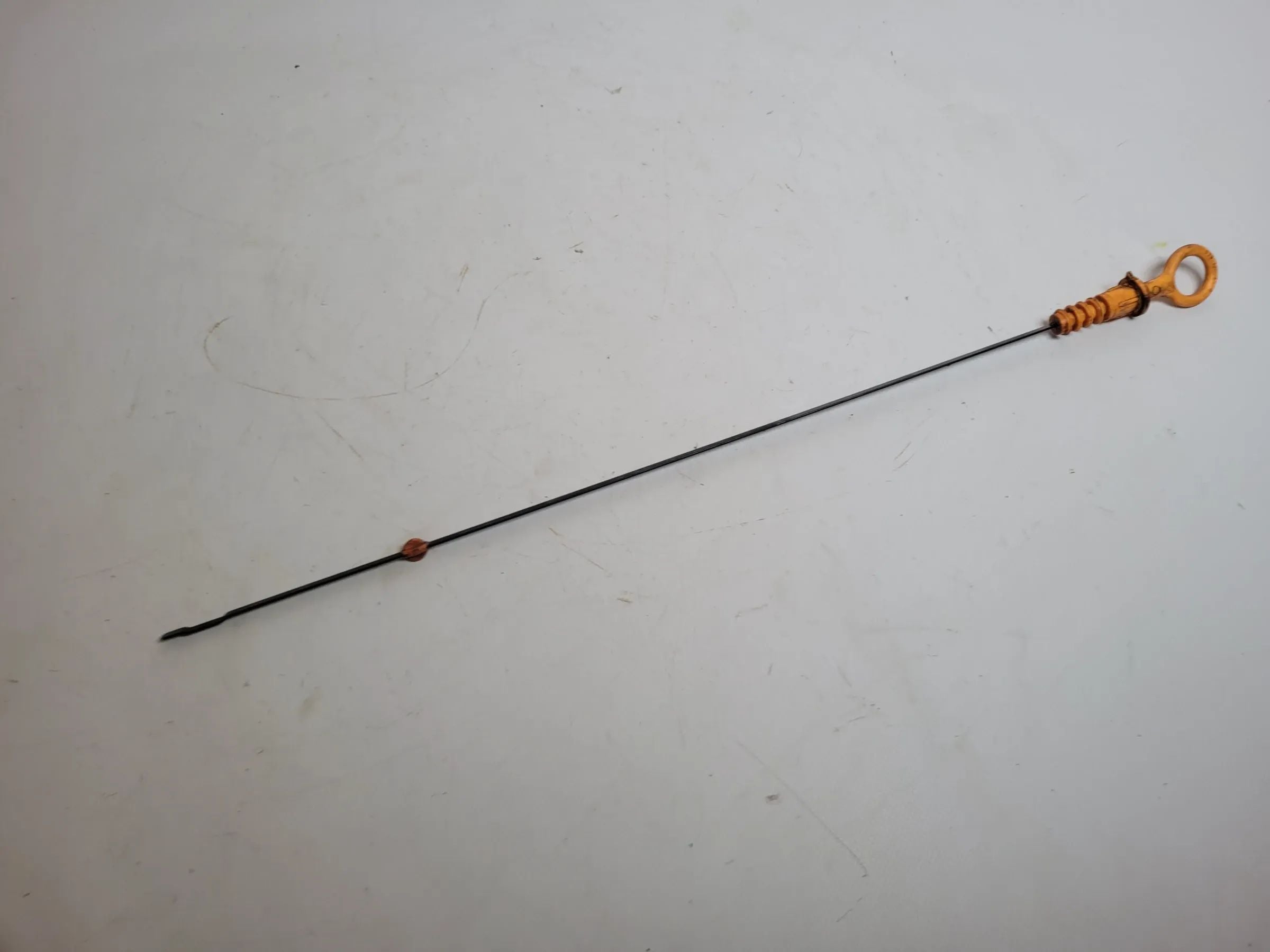 Original Audi A4 8E/B6/B7 Ölmessstab 038115611B