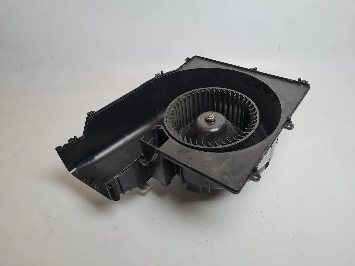 Original Nissan Primera P12 Gebläsemotor 27200AV603