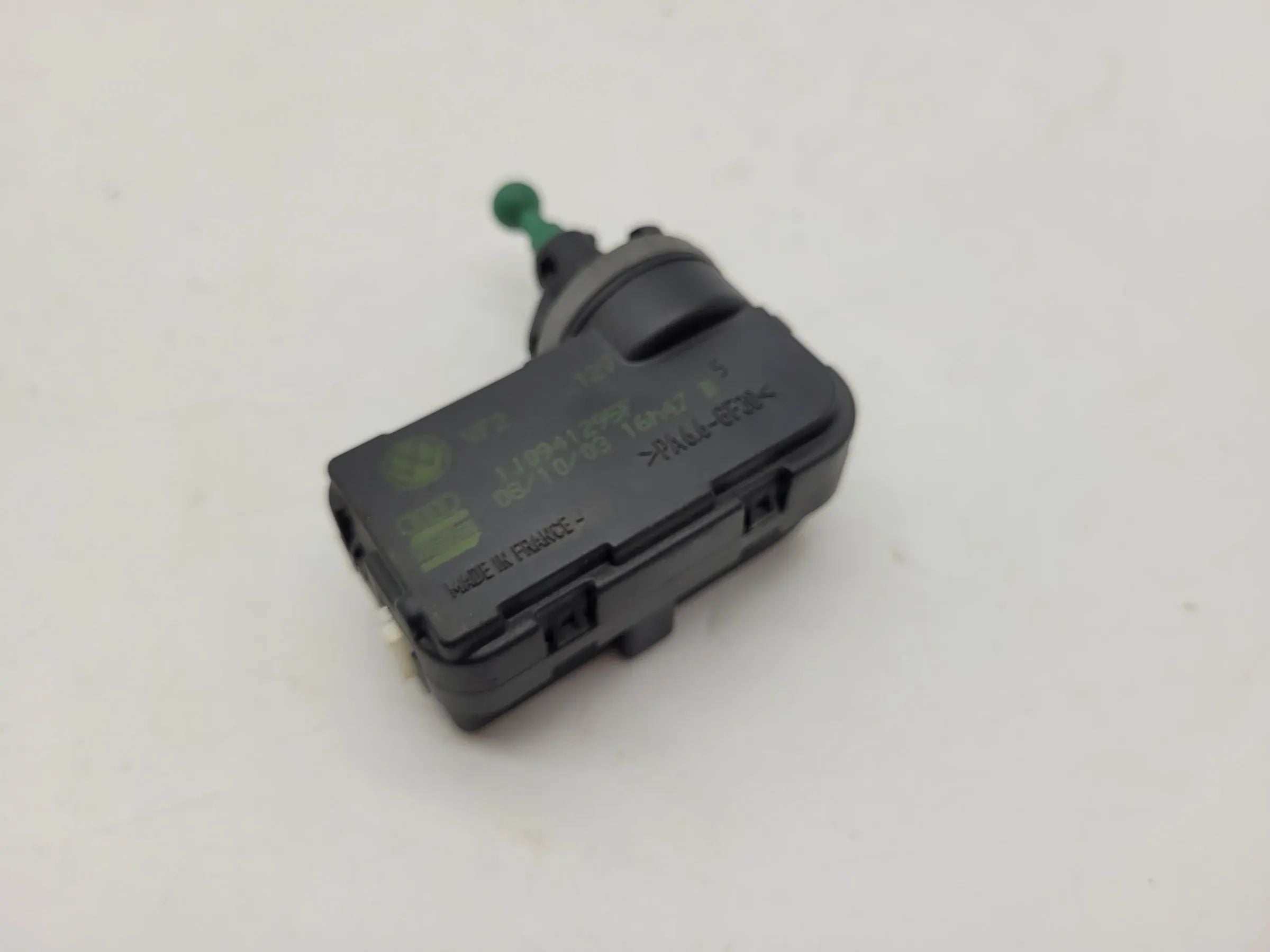 Original VW Golf IV 1J 08/97-06/05 Stellmotor LWR L/R 1J0941295F