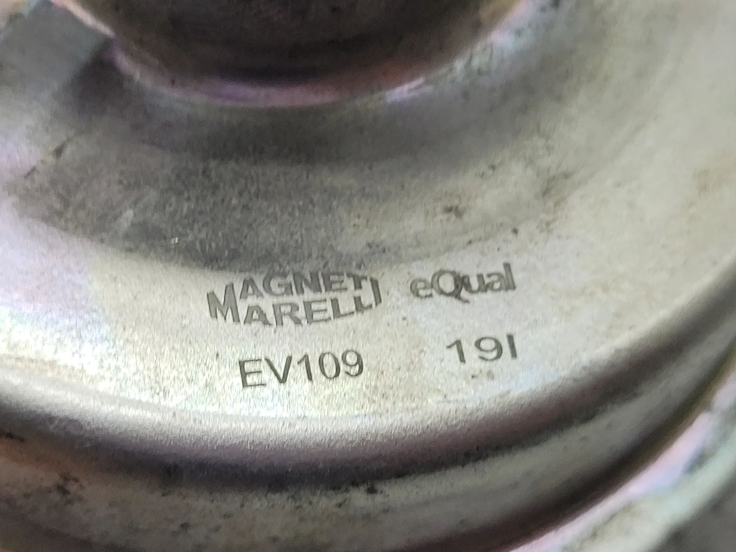Magneti Marelli 571822112109 AGR-Ventil Ford Mondeo III Jaguar X-Type için