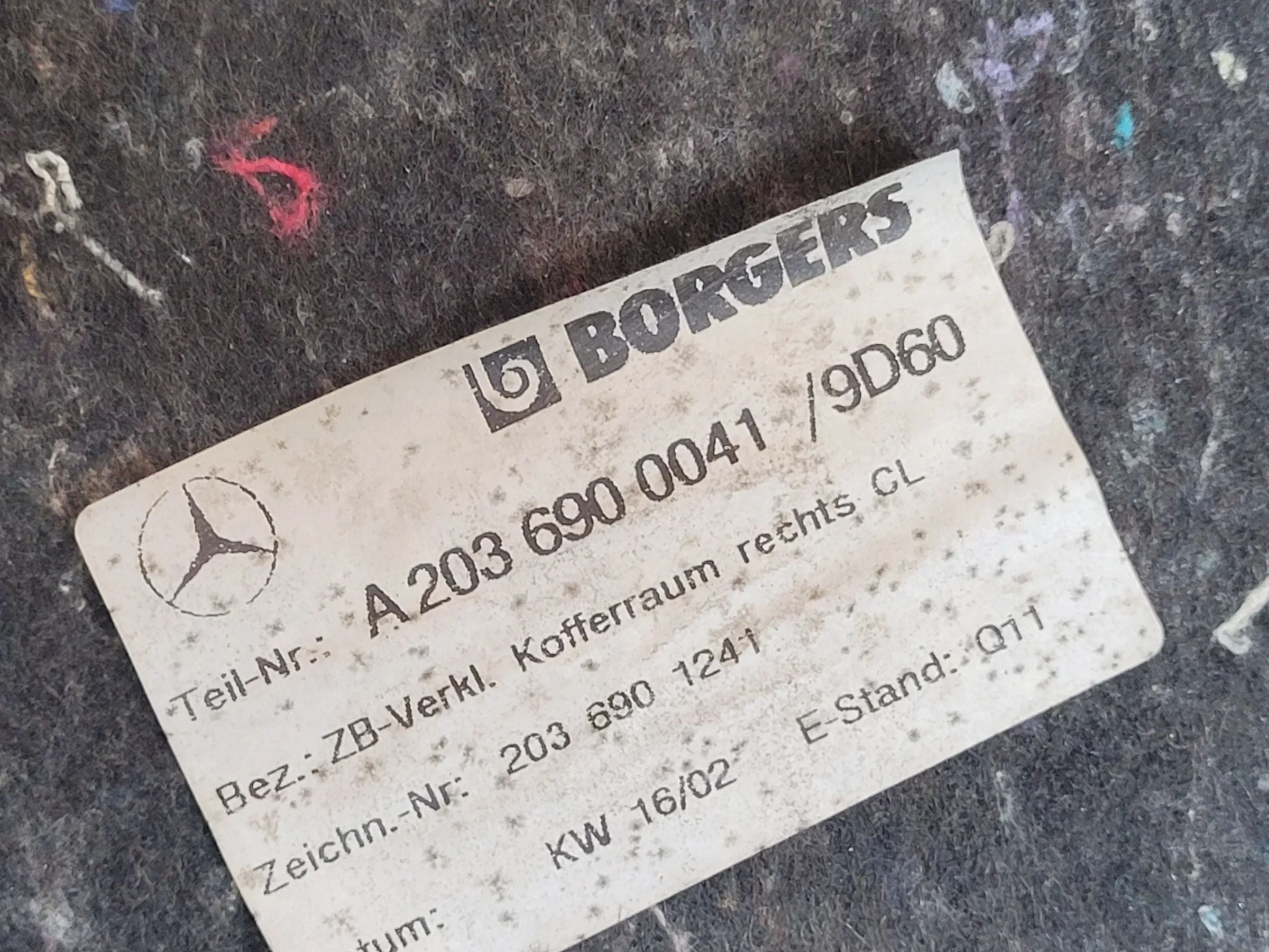 Mercedes C-Klasse (CL203) Kofferraumverkleidung A2036901241 Original
