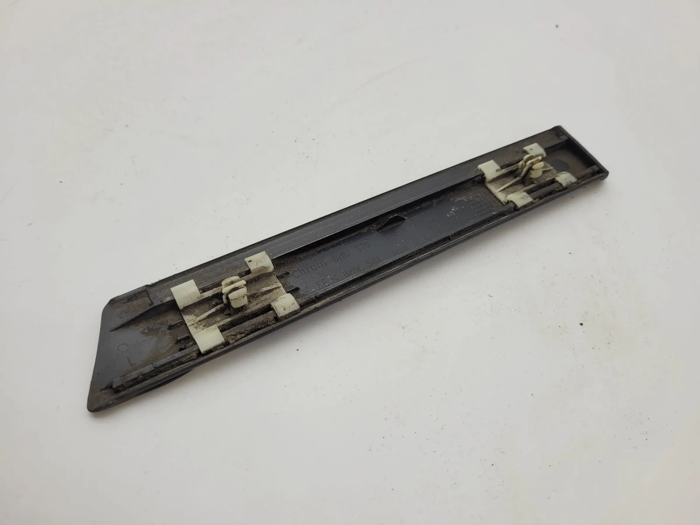 Original BMW 5er (E39) Zierleiste Stoßleiste Kotflügel Links, 8184481